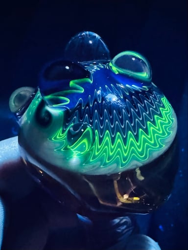 Preview pic of RARE🔥BAKER THE GLASSMAKER GLASS CUSTOM WIG-WAGS GOLD FUME  FULLY WORKED/UV SIGNED AND DATED!🧐🔥
