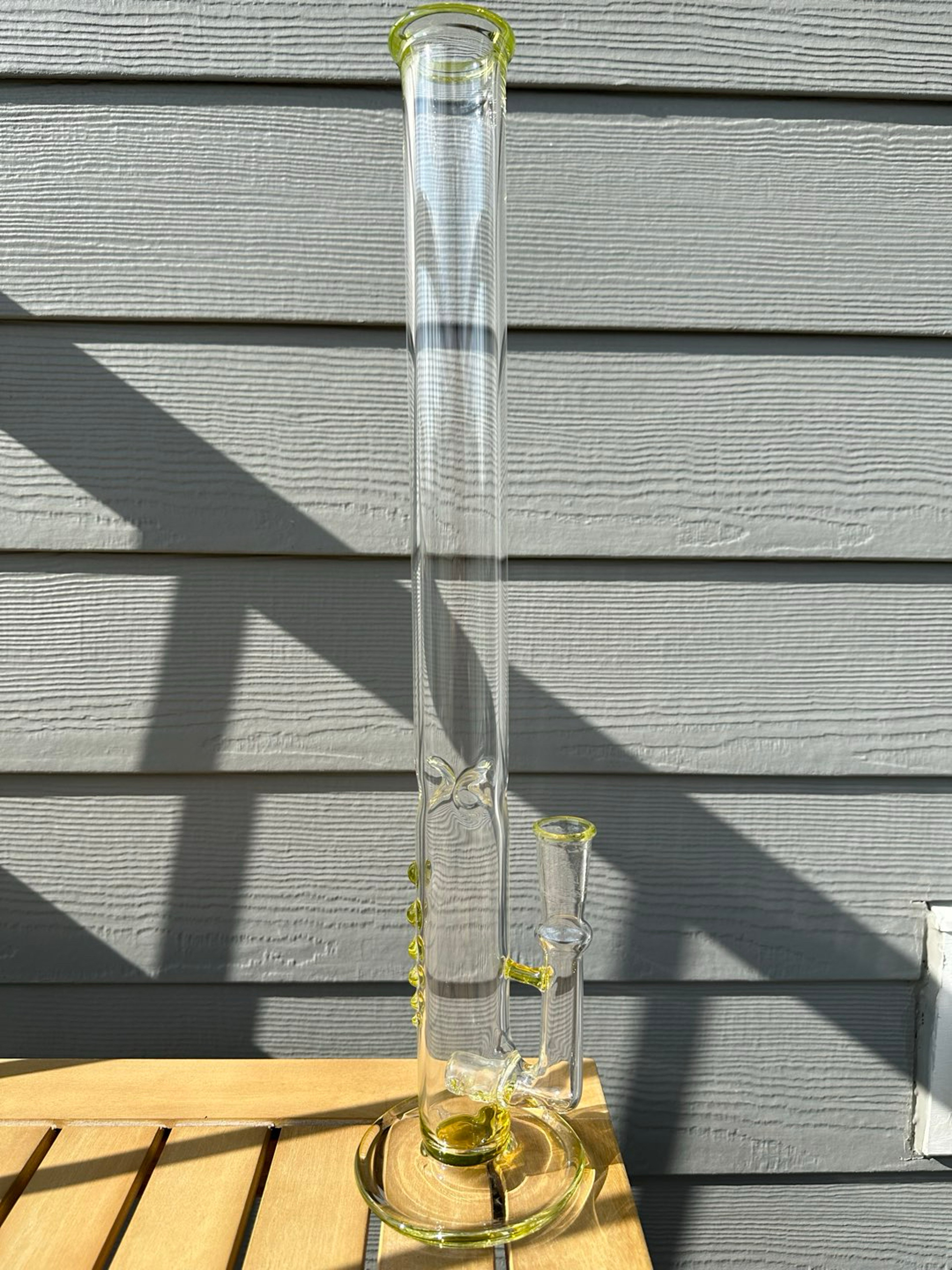 Preview pic of Mohawkglass Citrine (UV) Partial Accent Tube