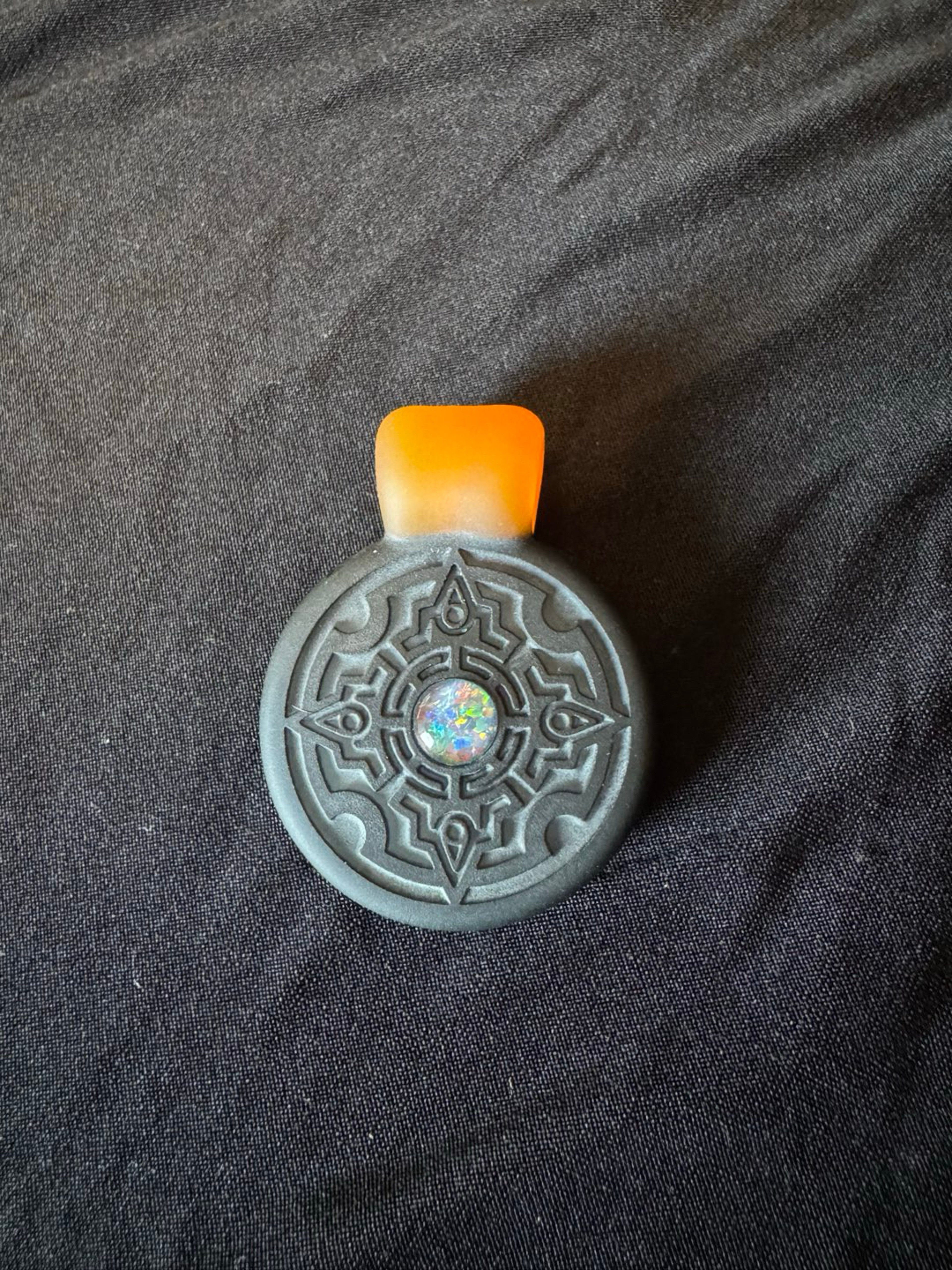 Glassmaze Pendant image 0