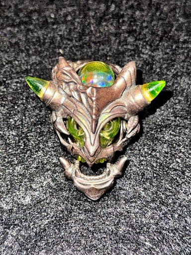 Preview pic of Aquariust Skull Pendant
