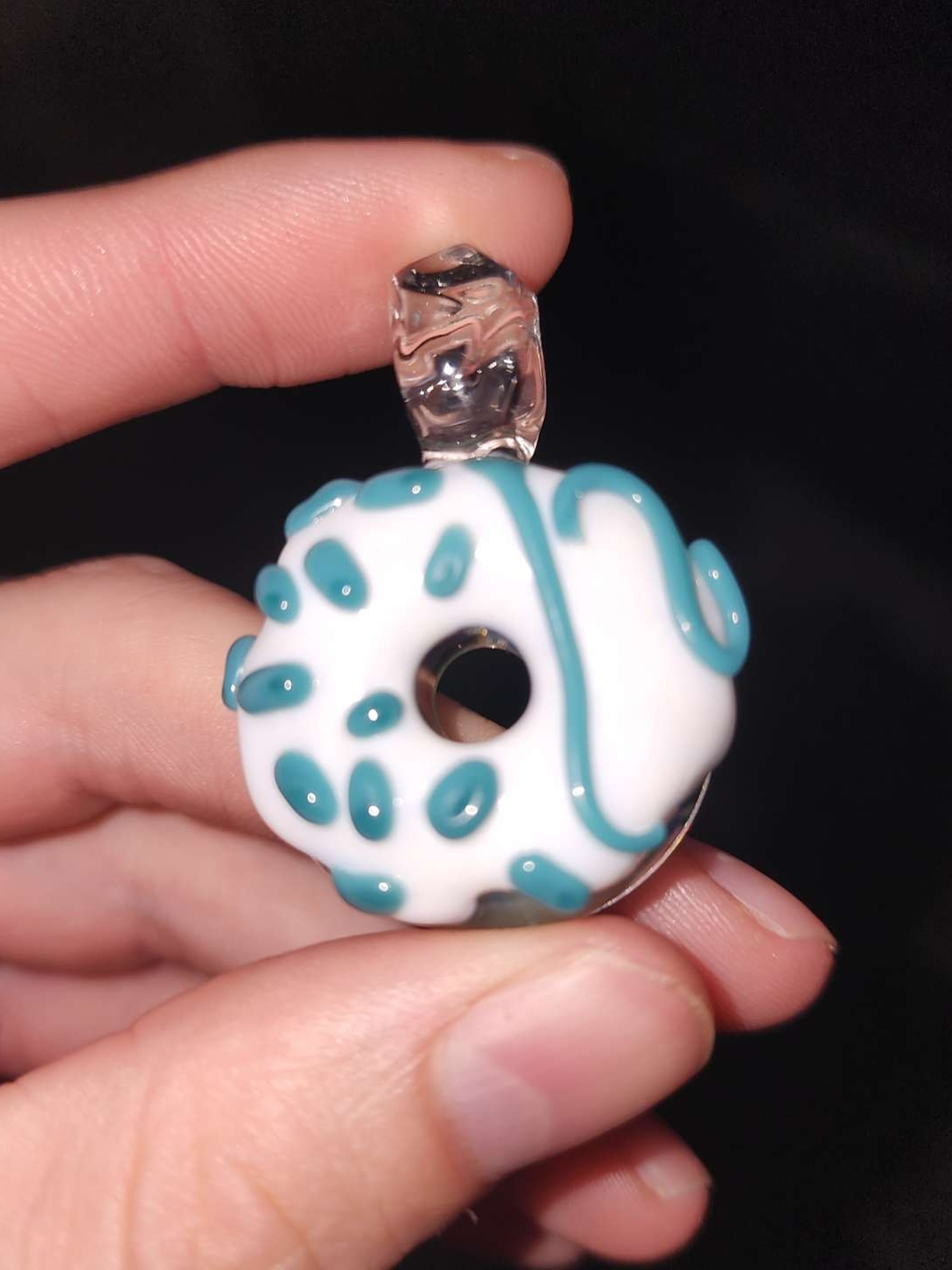 Preview pic of Chaka x kgb donut pendy