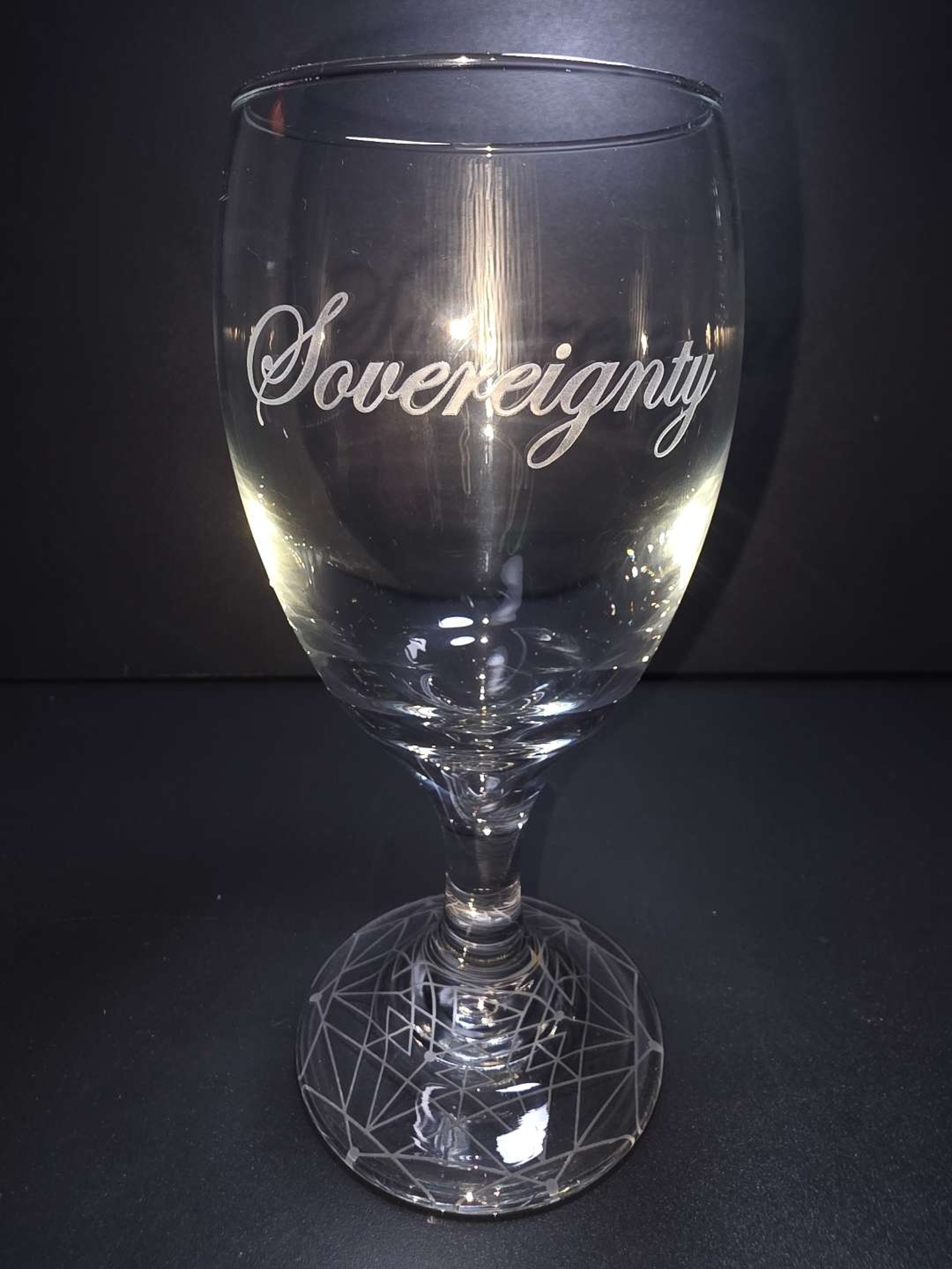 Preview pic of Wine Glass
