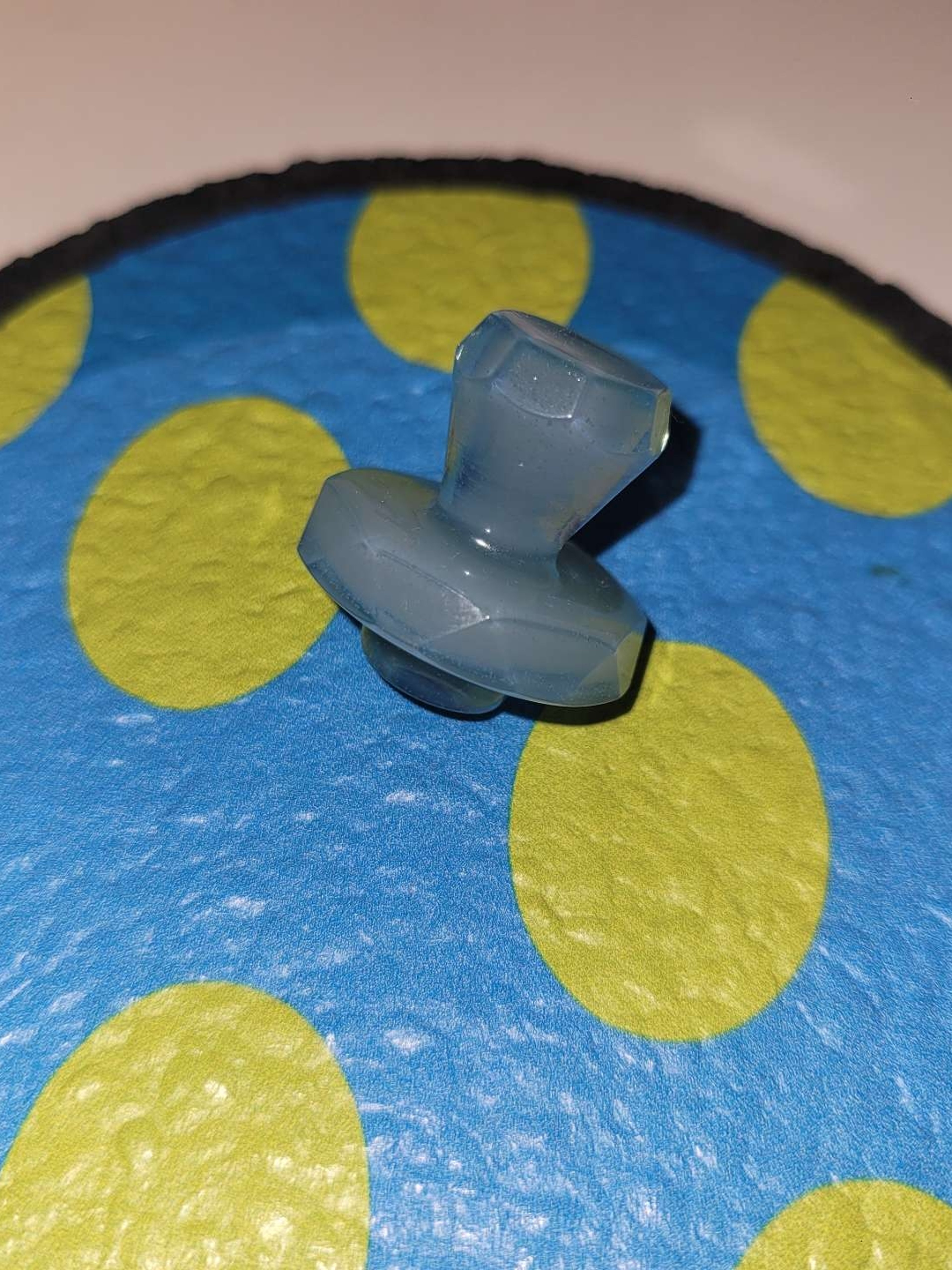 Preview pic of Unknown artist faceted cap