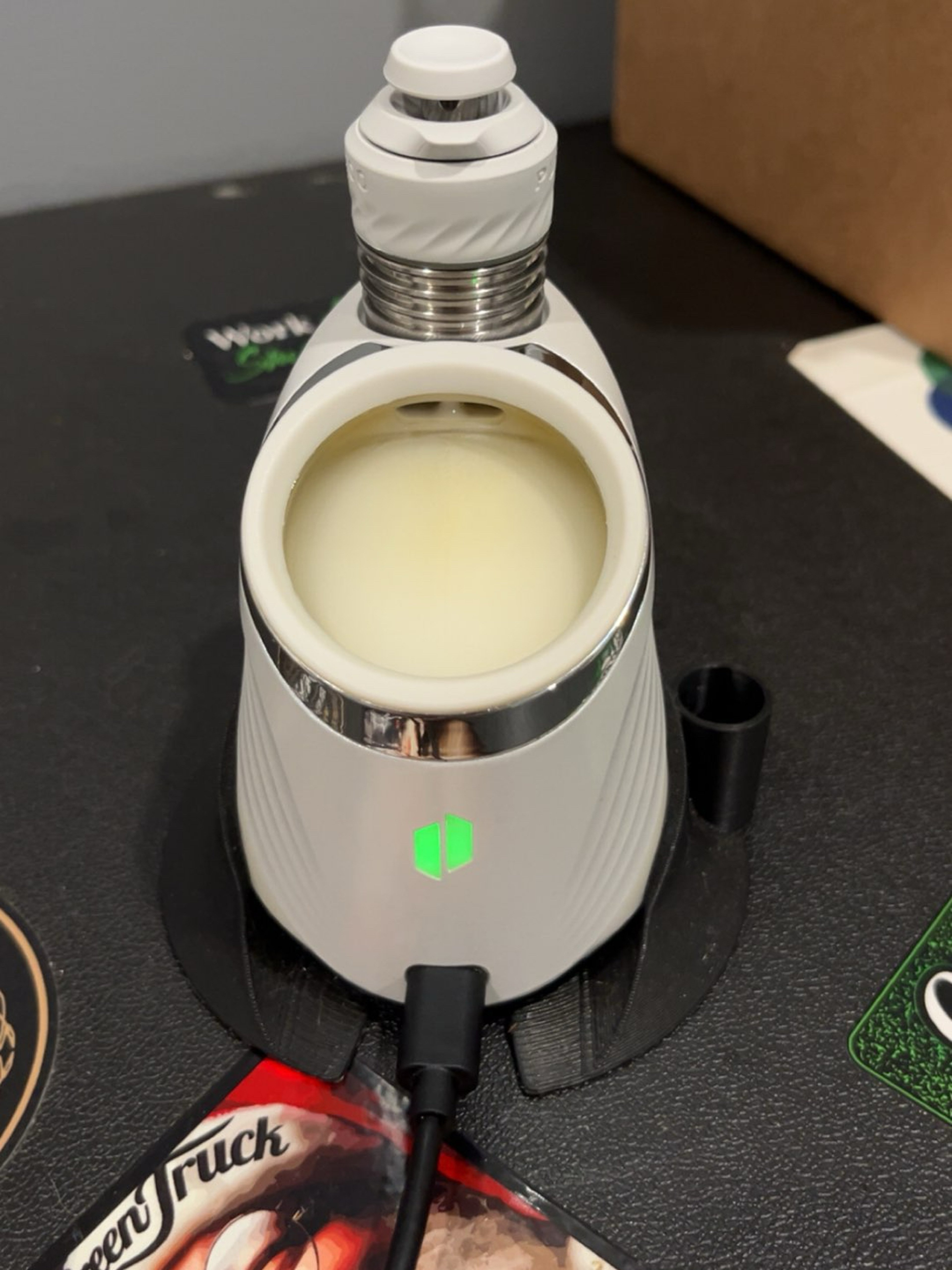 Preview pic of Puffco peak pro 3dxl