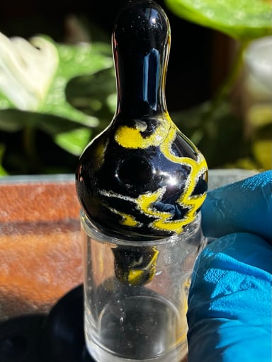 Preview pic of Carb cap ( yellow and black bubble cap )