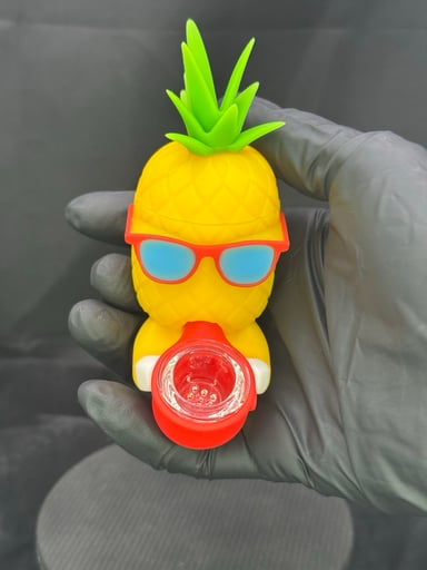 Preview pic of Pineapple Pipe