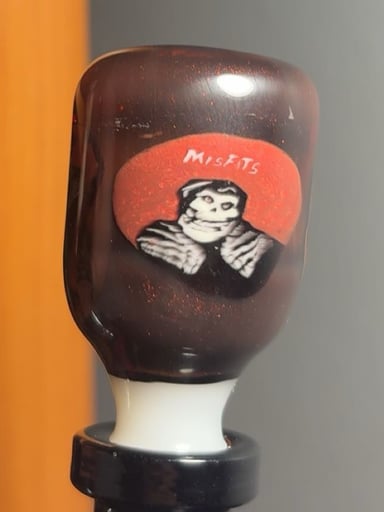 Preview pic of Goldman Glass Misfits Slide