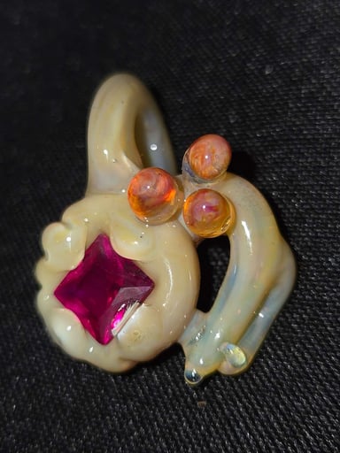 Preview pic of Halo flood ruby gemset