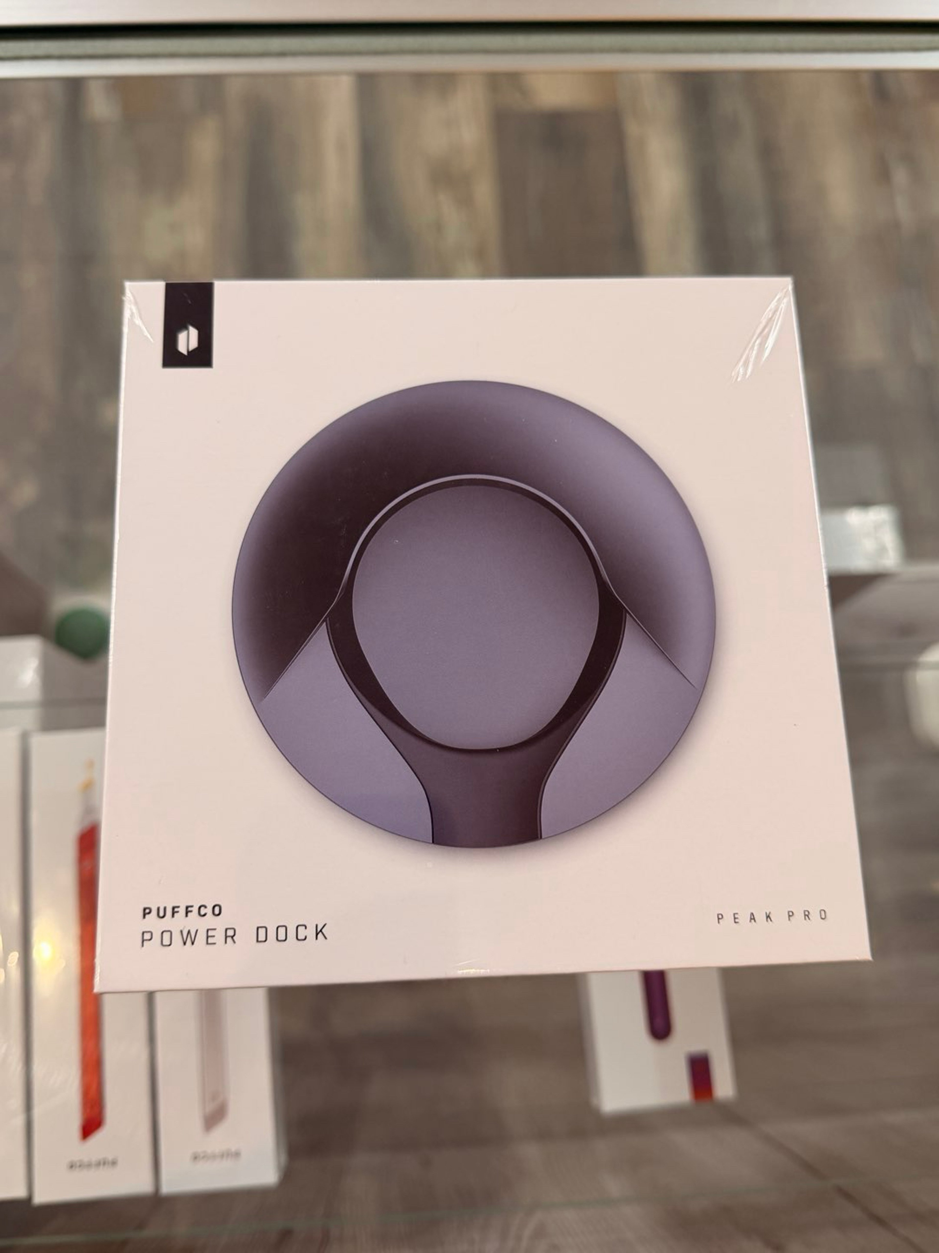 Puffco Peak Pro Wireless Charging Dock (Black) image 0