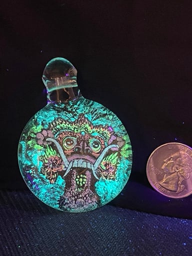 Preview pic of Berzerker Glass UV Chinese New Year Pendy