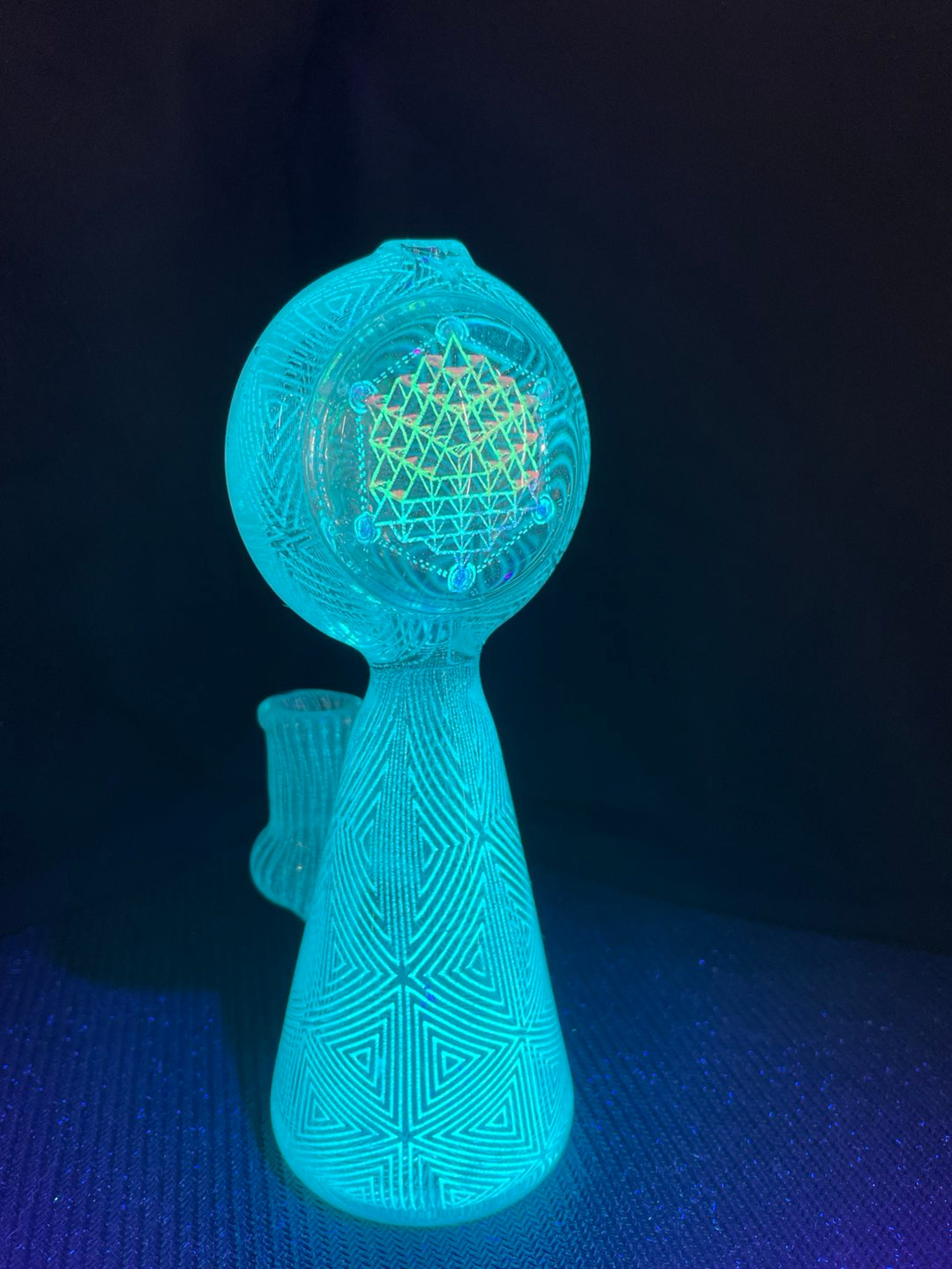 Preview pic of Berzerker Glass 10mm. UV Geometric Banger Hanger