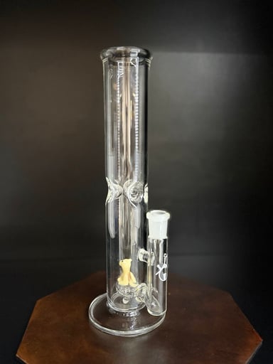 Preview pic of HomeBlown glass bong