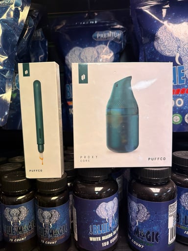 Preview pic of Puffco Green bundle core and hot knife