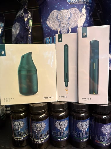 Preview pic of Puffco ultimate green bundle !!!