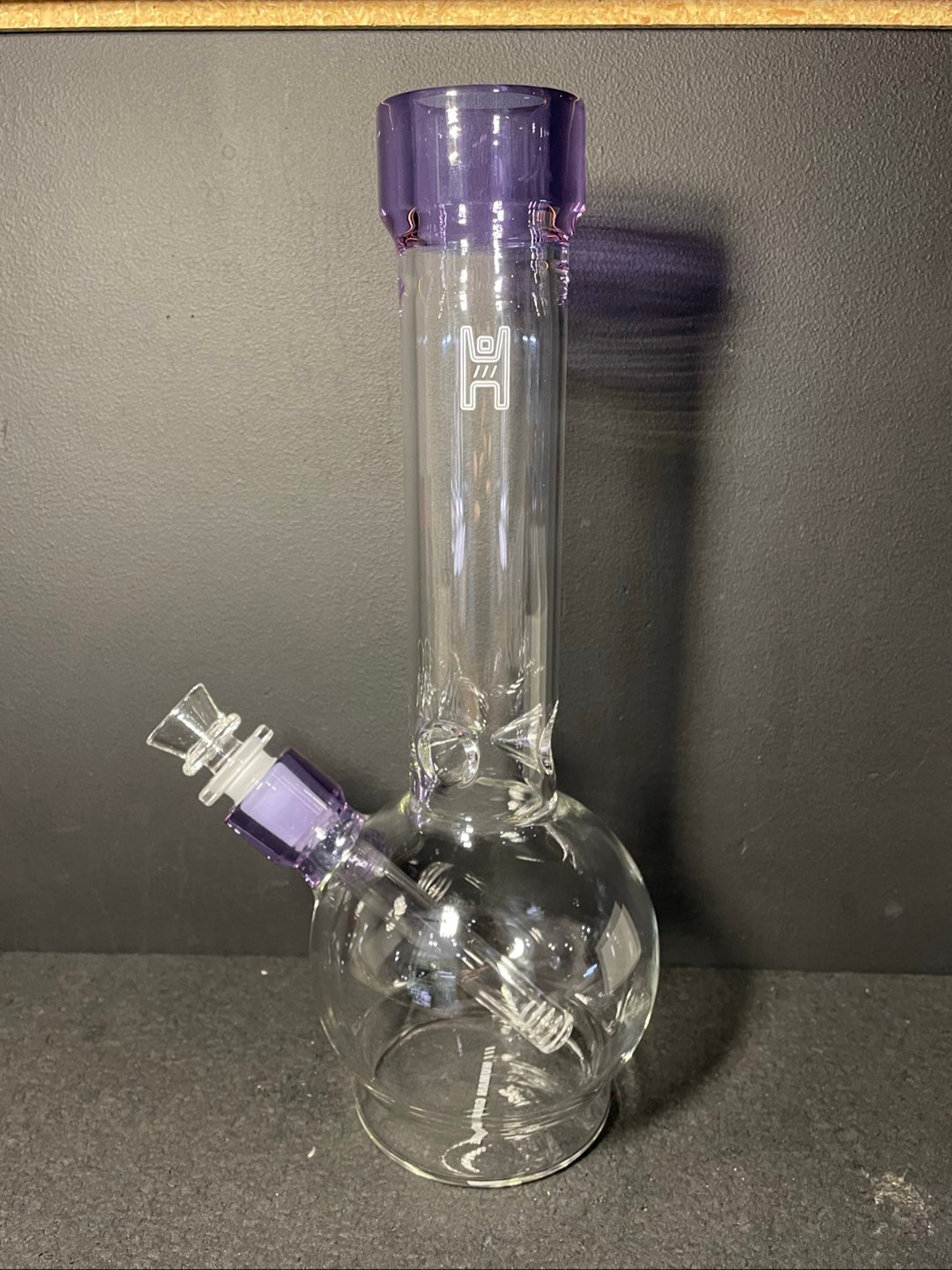 Preview pic of 12” Ball Waterpipe Clear/Lavender