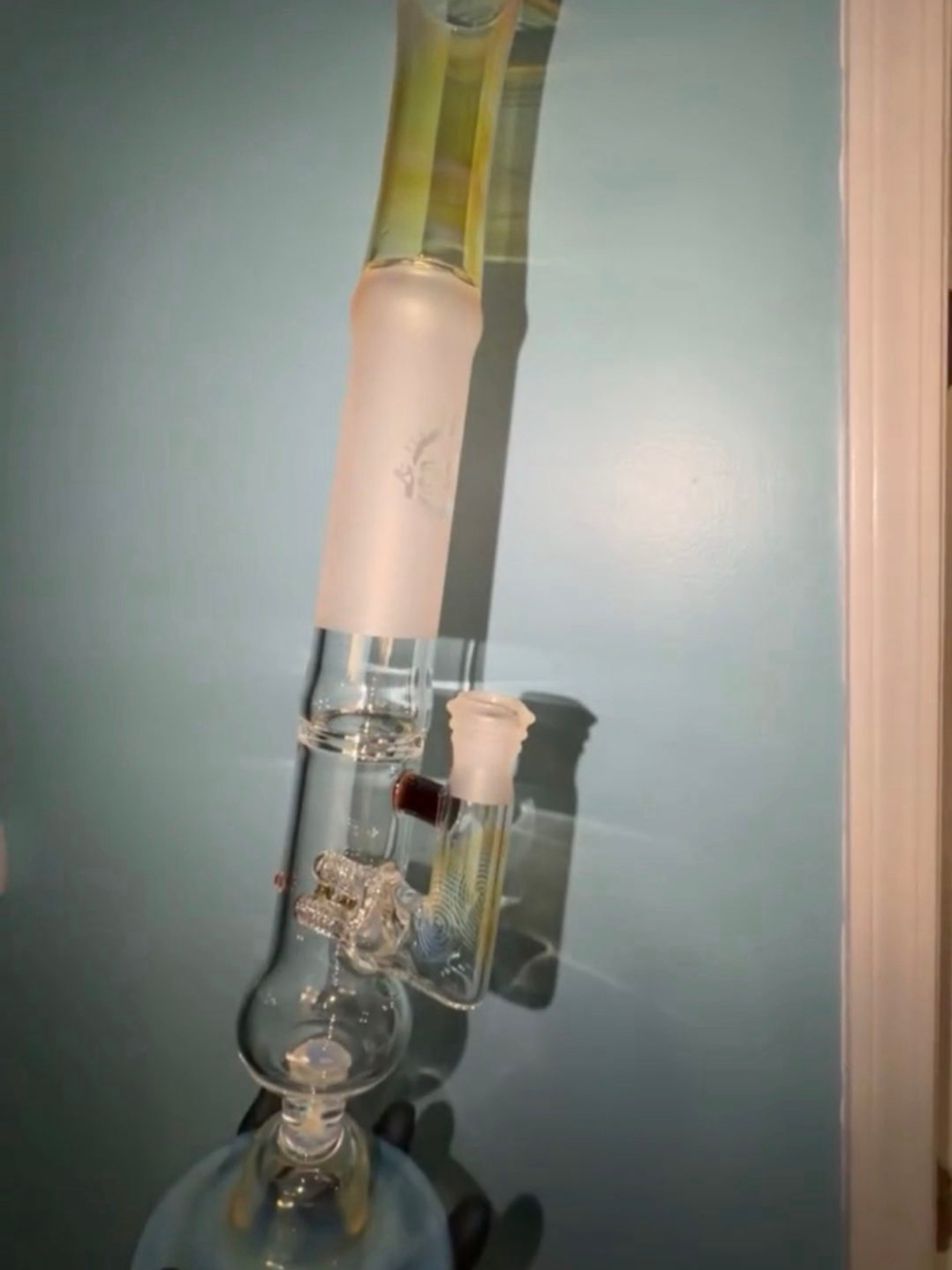 Preview pic of yougeezy reverse treeline vase