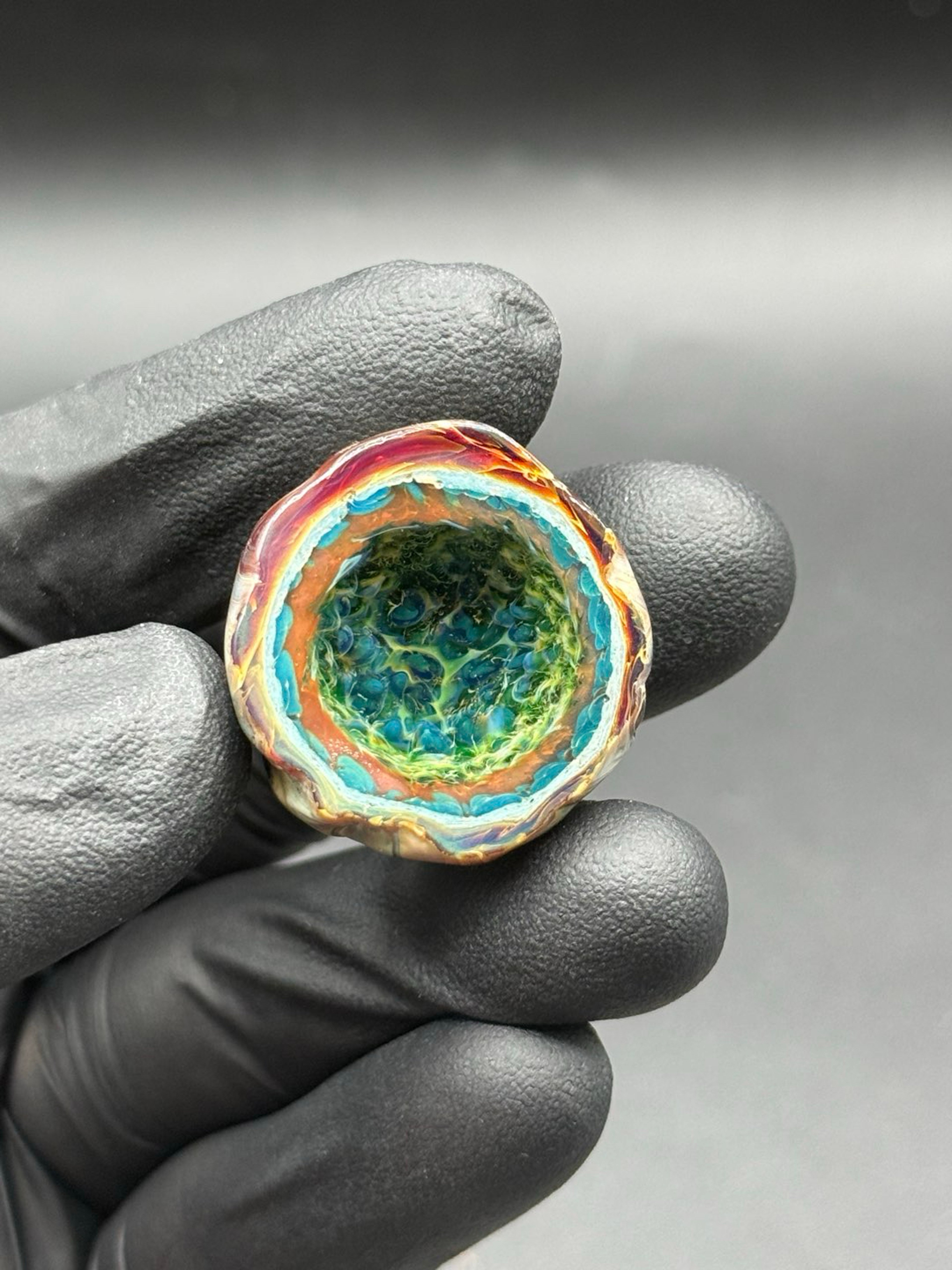 Preview pic of Pocket geode UV