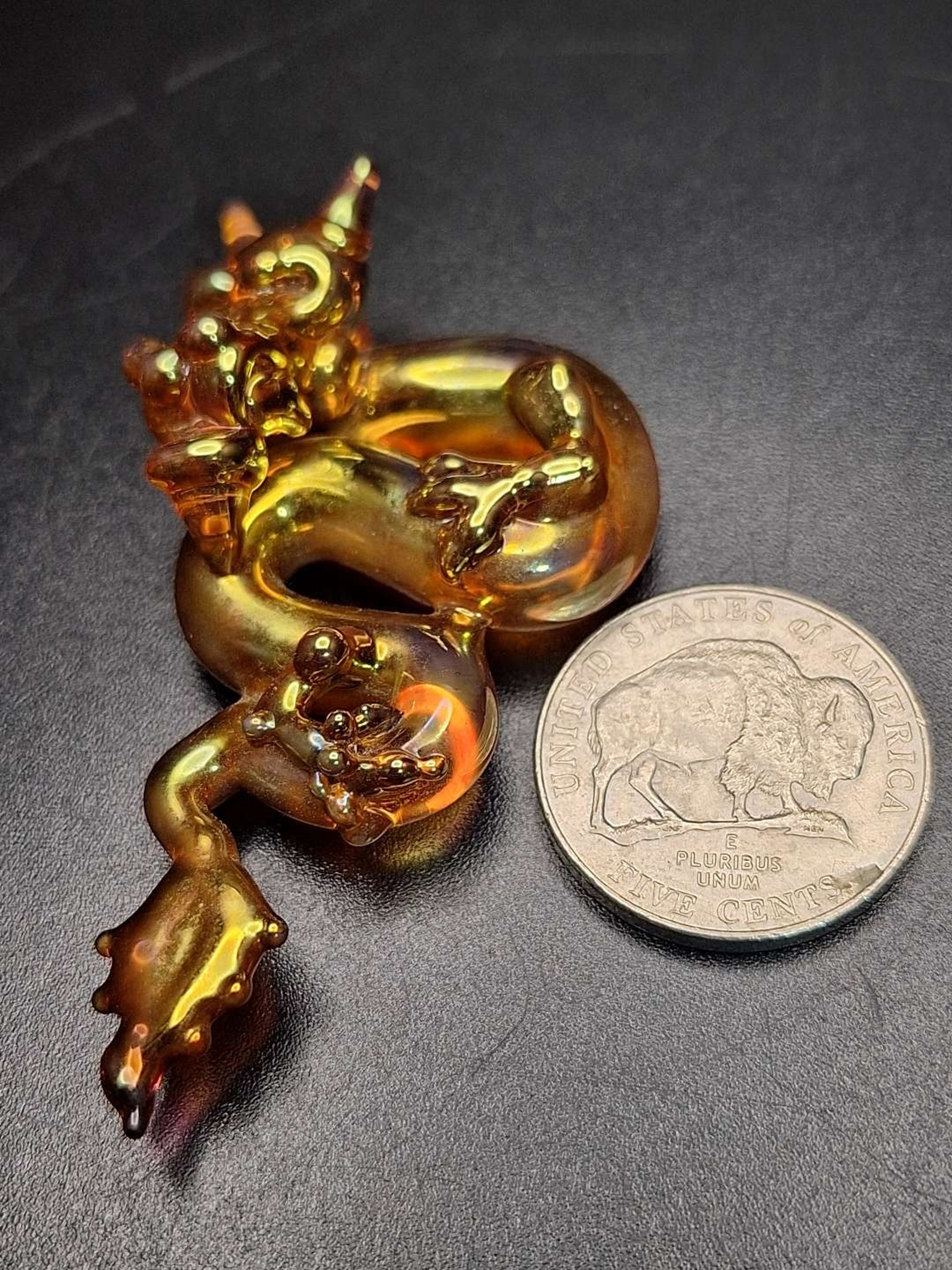 Golden dragon image 0