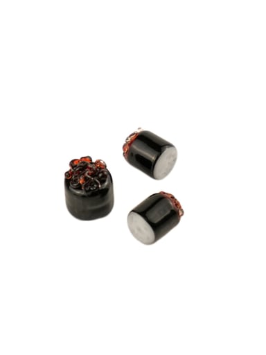 Preview pic of Navar Glass Roe Roll Sushi Pearl