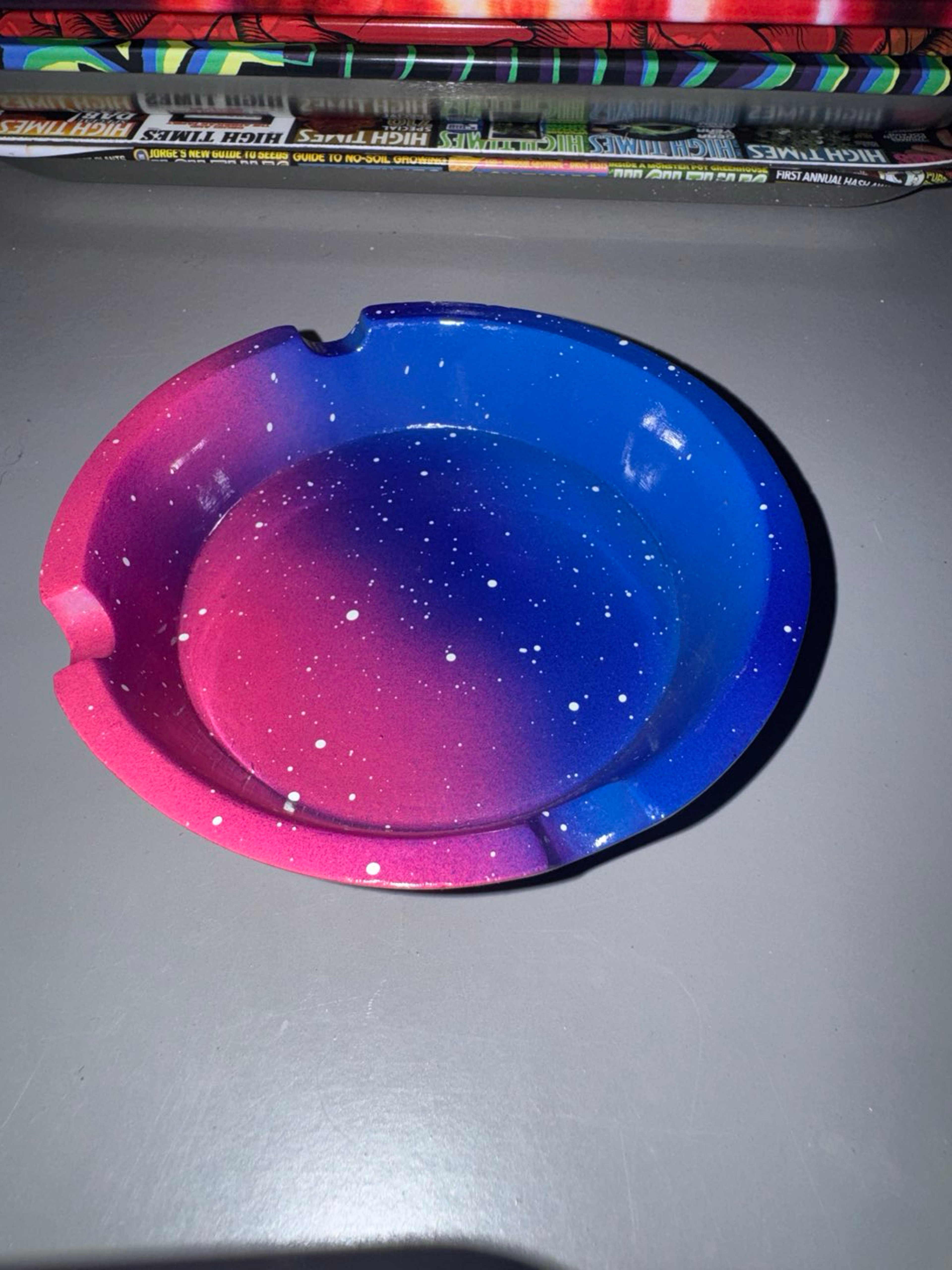 Preview pic of Pink & Blue Galaxy Ash Tray