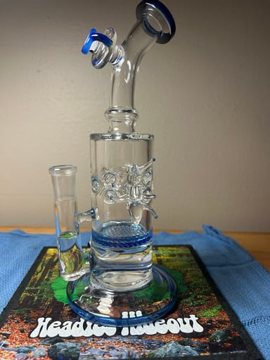 Preview pic of Beetle Rig accented in Cobalt Blue w/ Honeycomb + Internal Swiss percs