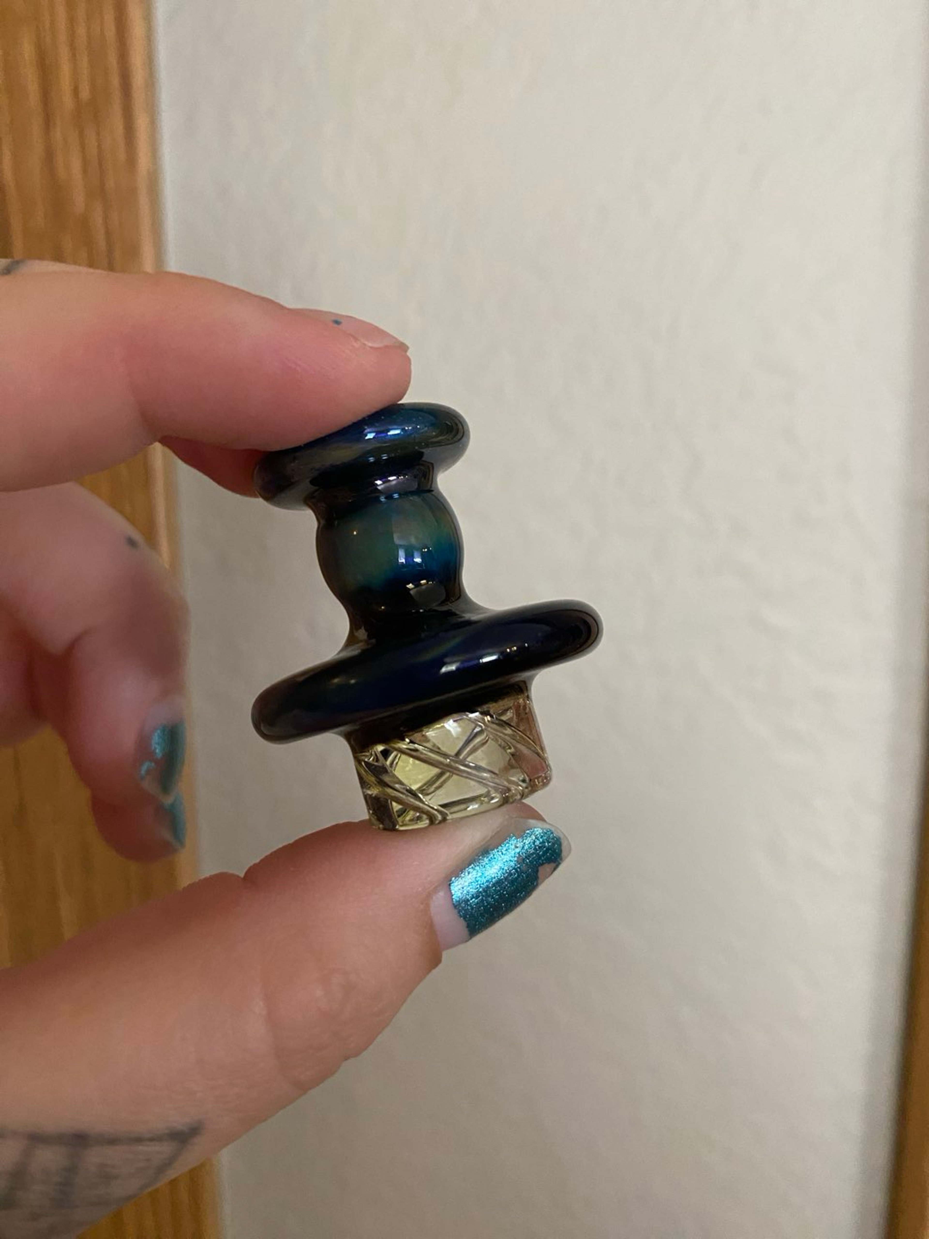 Preview pic of greek glass spinner cap