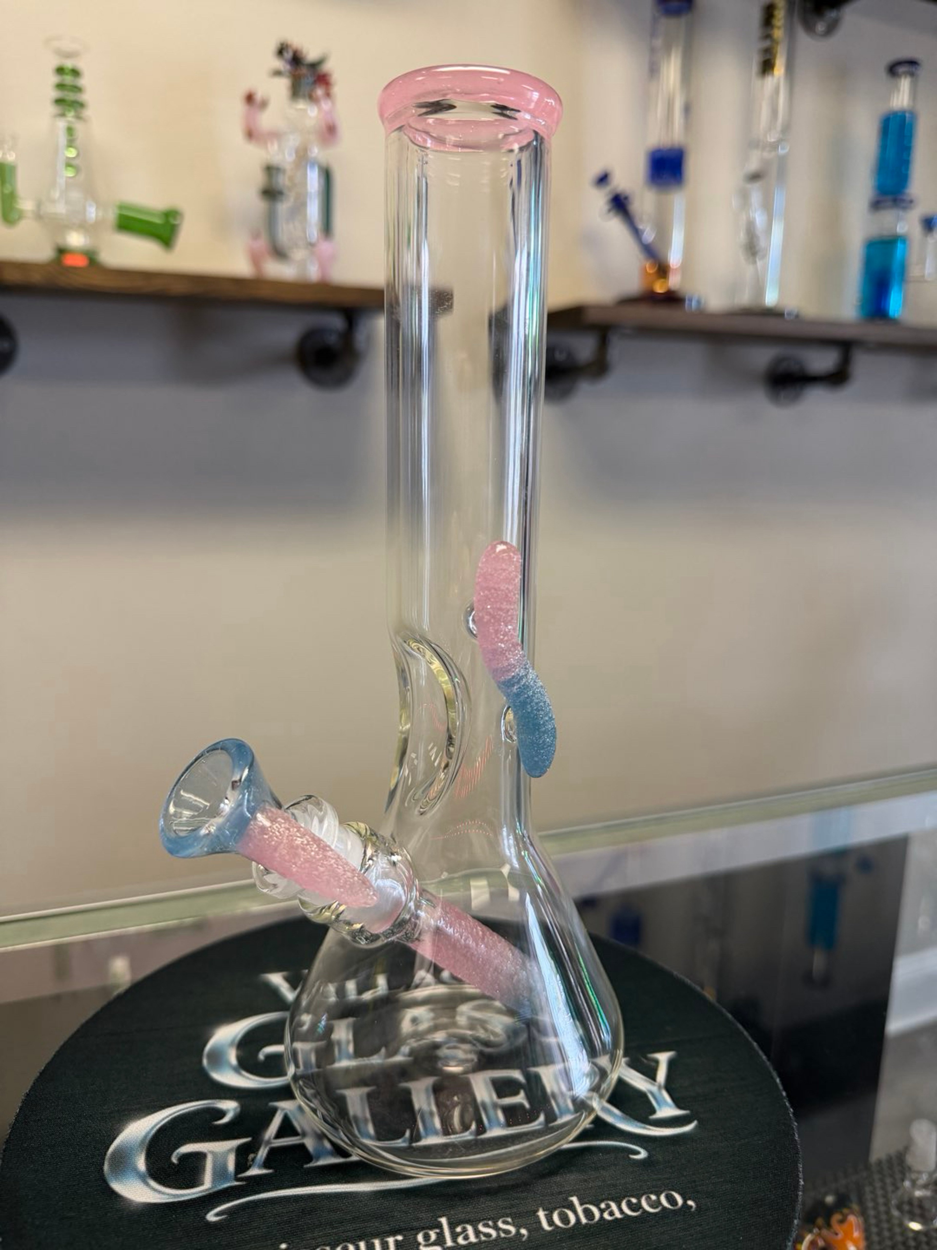 sour worm beaker by Emperial glass image 0