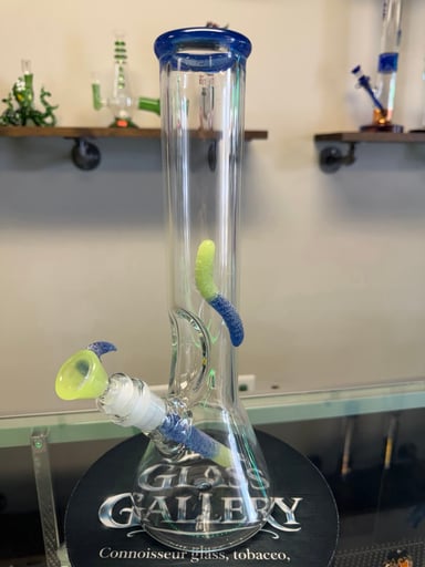 Preview pic of Sour worm beaker by Emperial glass