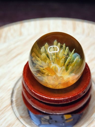 Preview pic of 0.8 inch Air Trap Implosion UV effects marble