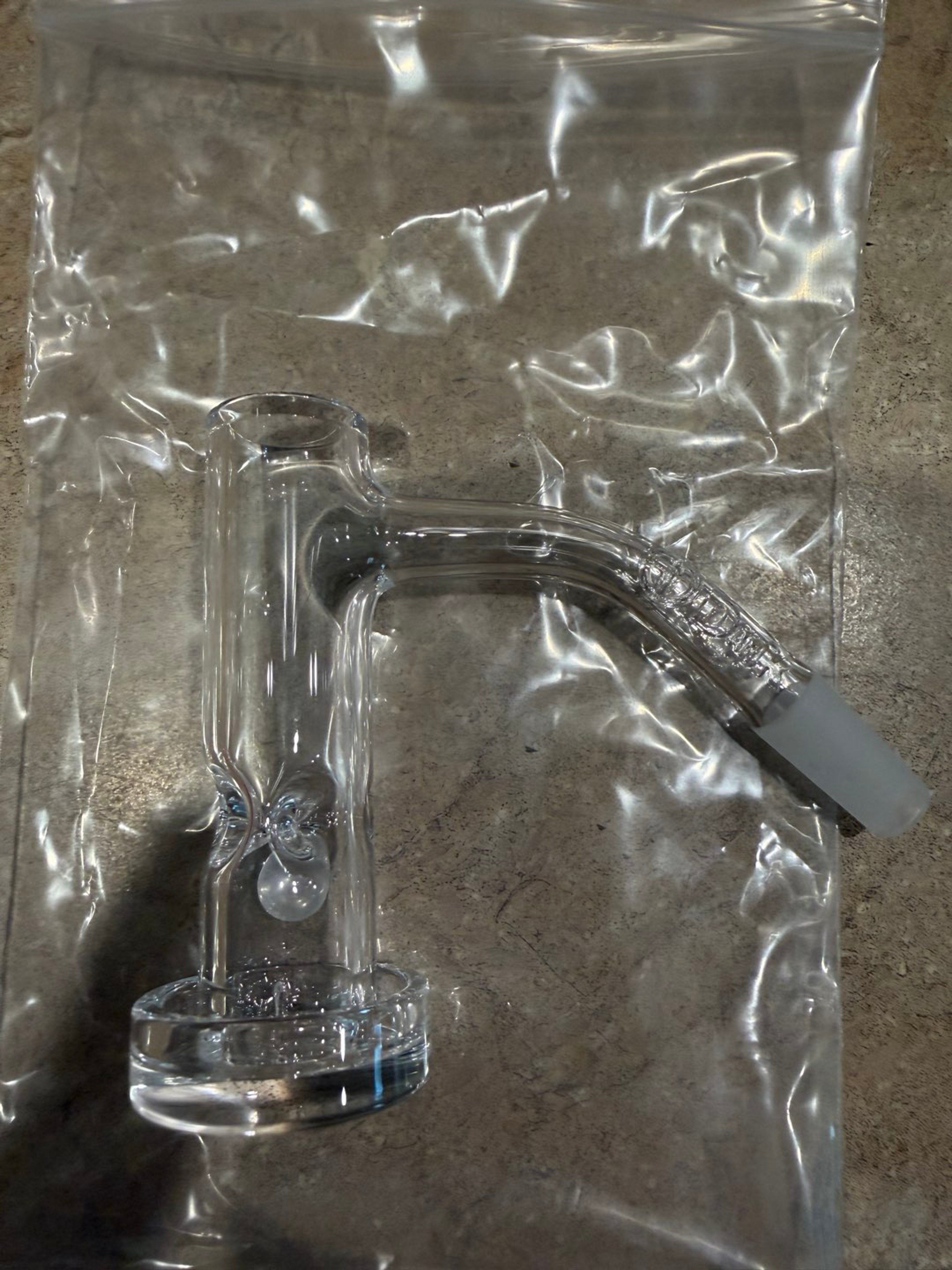 Preview pic of SD DANK QUARTZ 18mm TRAVLER FULLY BLOWN