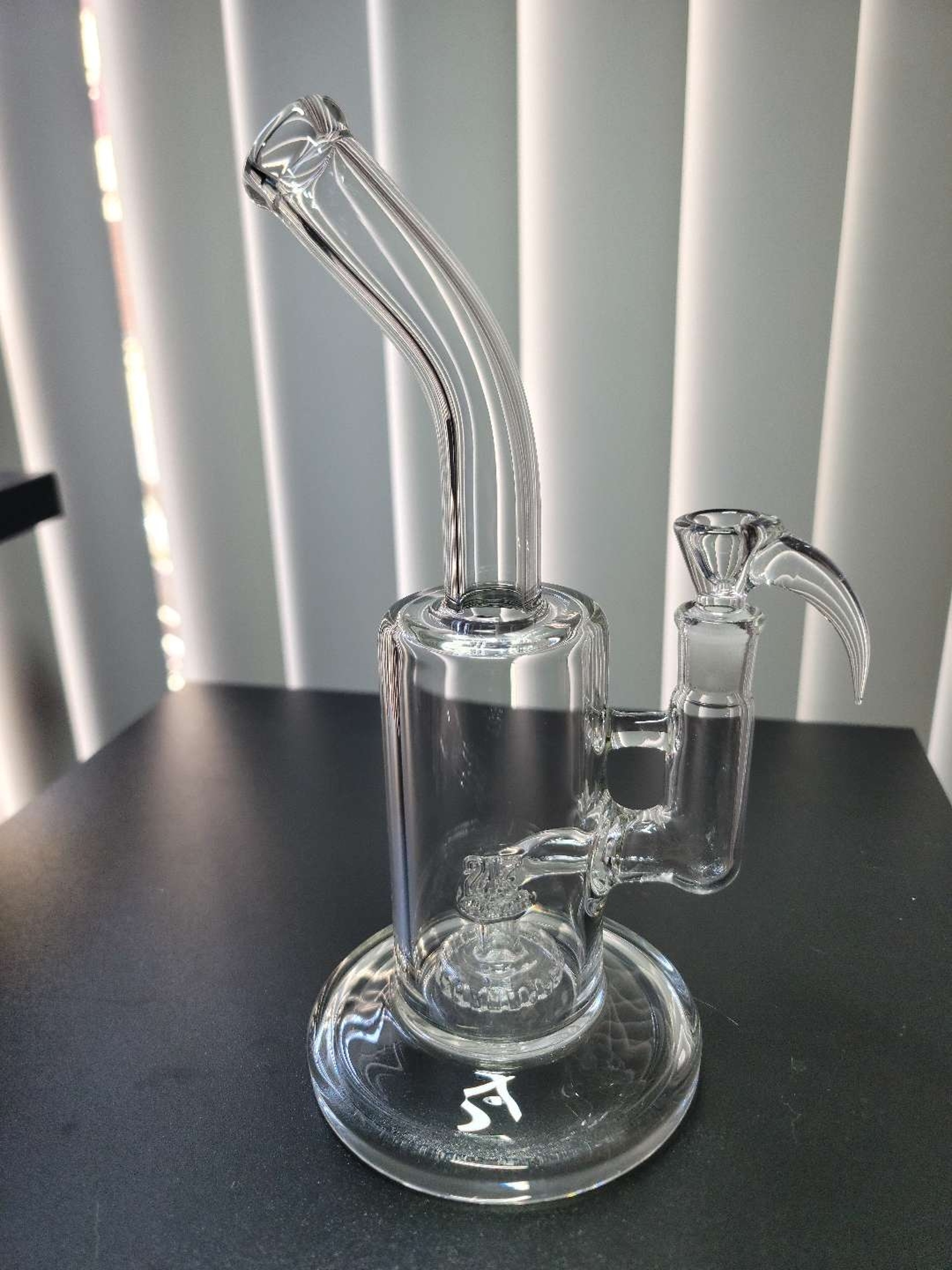 2k glass art shower head image 0