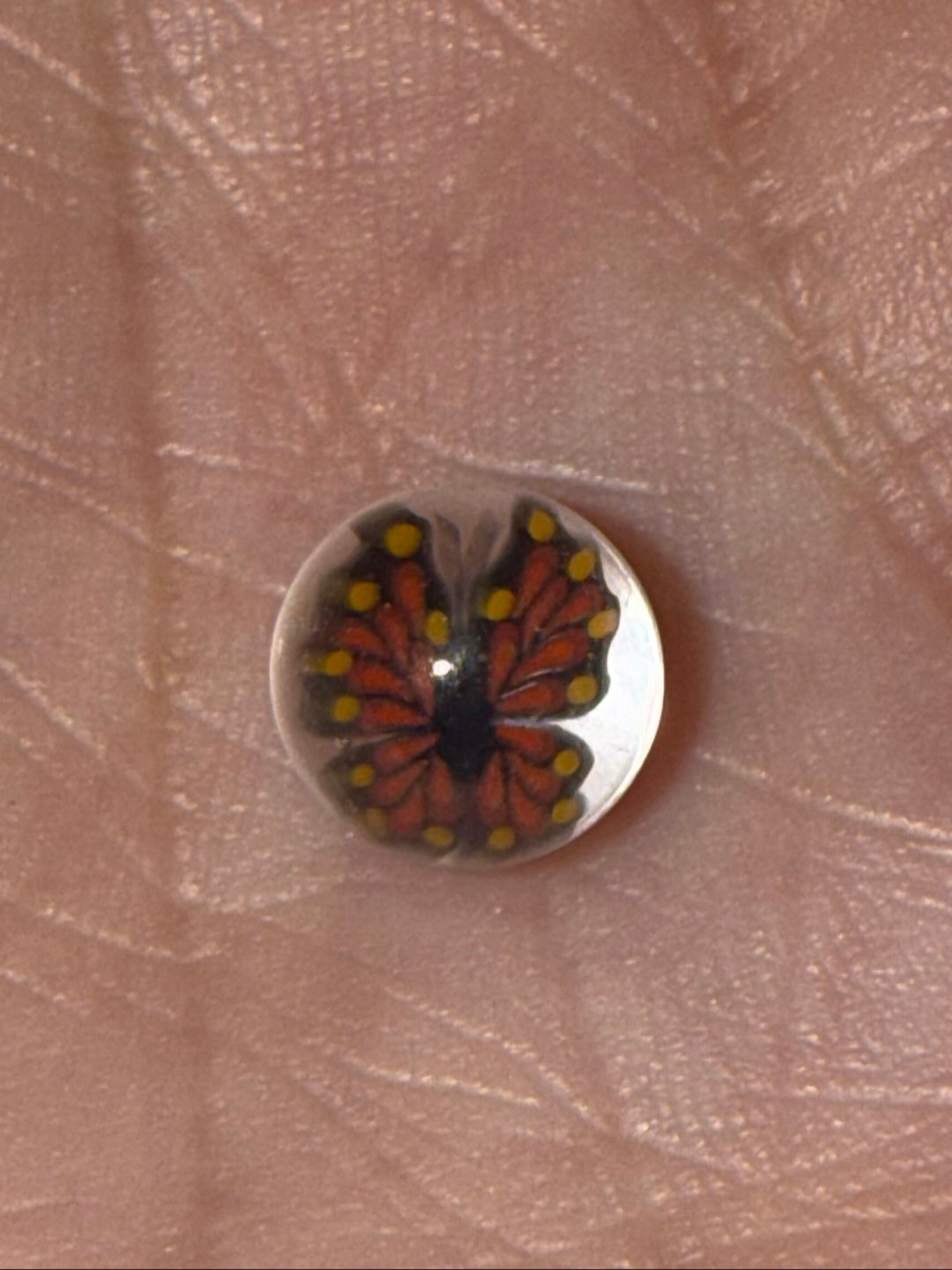 Preview pic of Red Butterfly Pearl