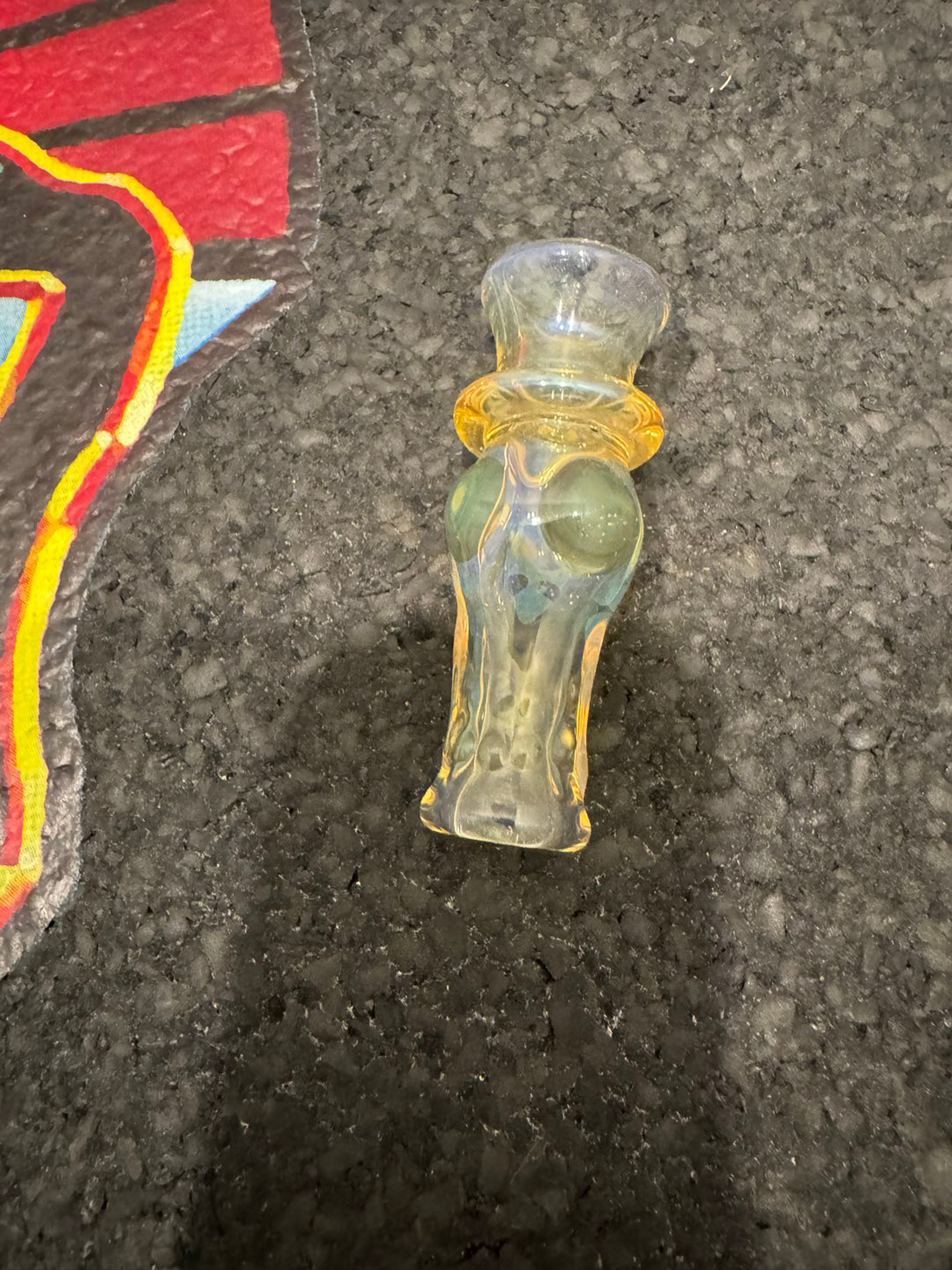 Jon Gieti glass onie image 0