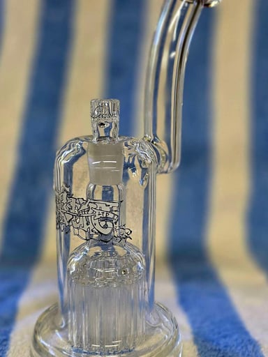 Preview pic of Leisure Glass LTD 30 Arm Bubbler - Excellent Condition
