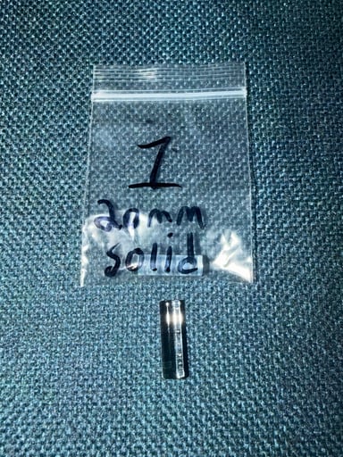 Preview pic of 20mm solid quartz pillar