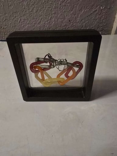 Preview pic of Glass Chain Link Bracelet with Clamp