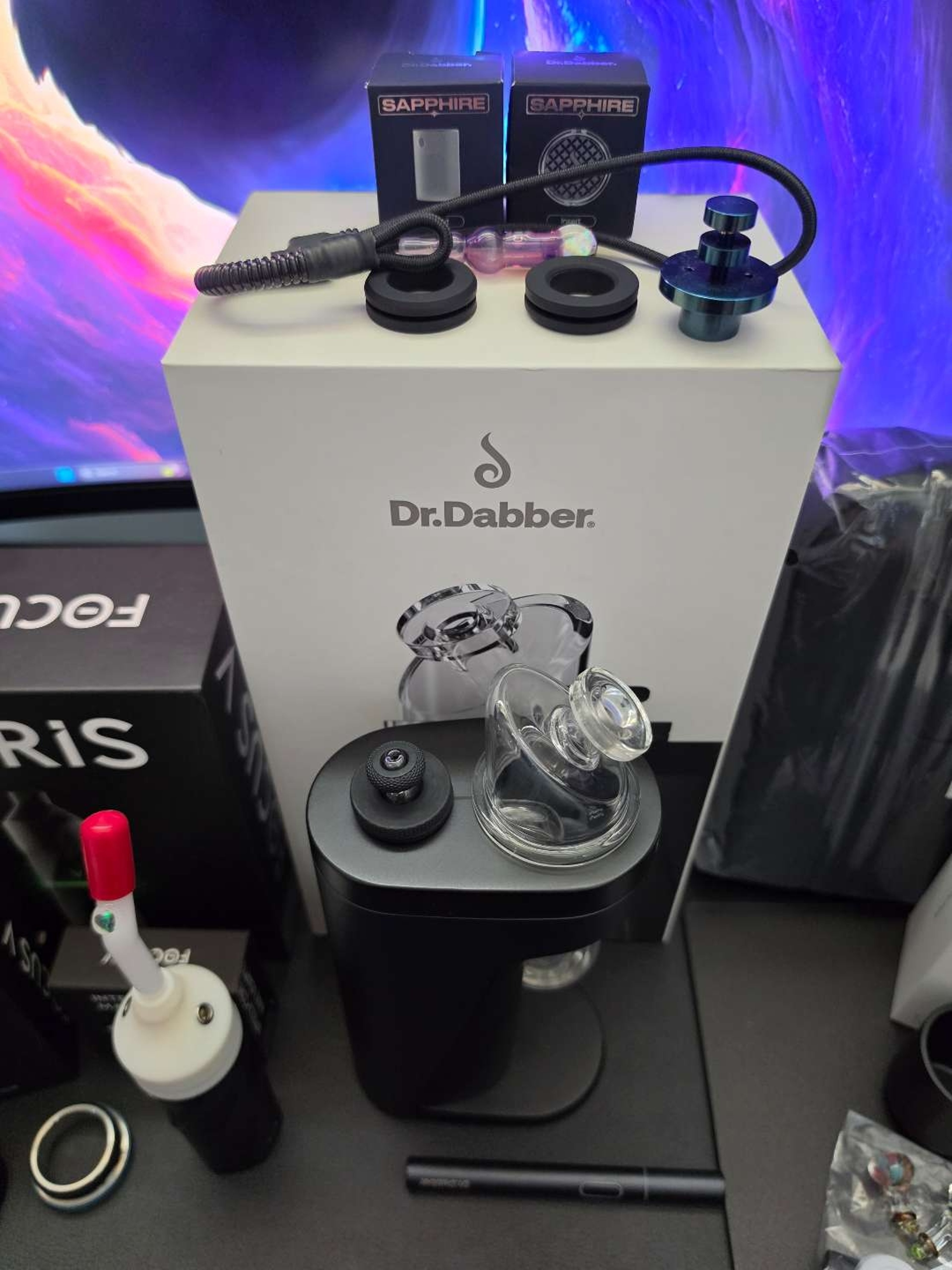 Preview pic of Dr. Dabber Switch 2 Loaded Bundle (Sapphire Inserts + More)