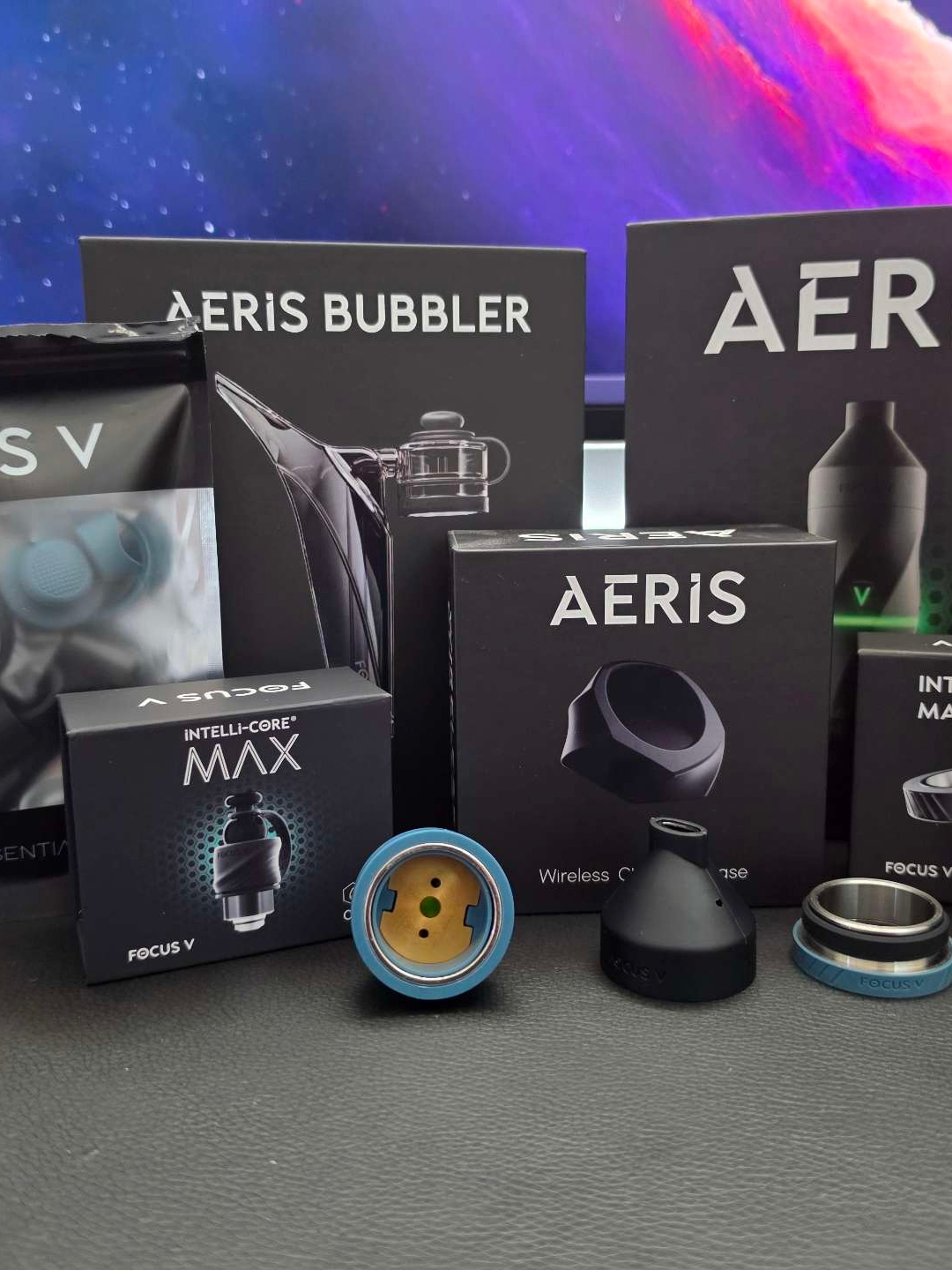 Preview pic of Focus V Aeris Master Pack (Bubbler + Intelli-Core MAX + Wireless Charger)