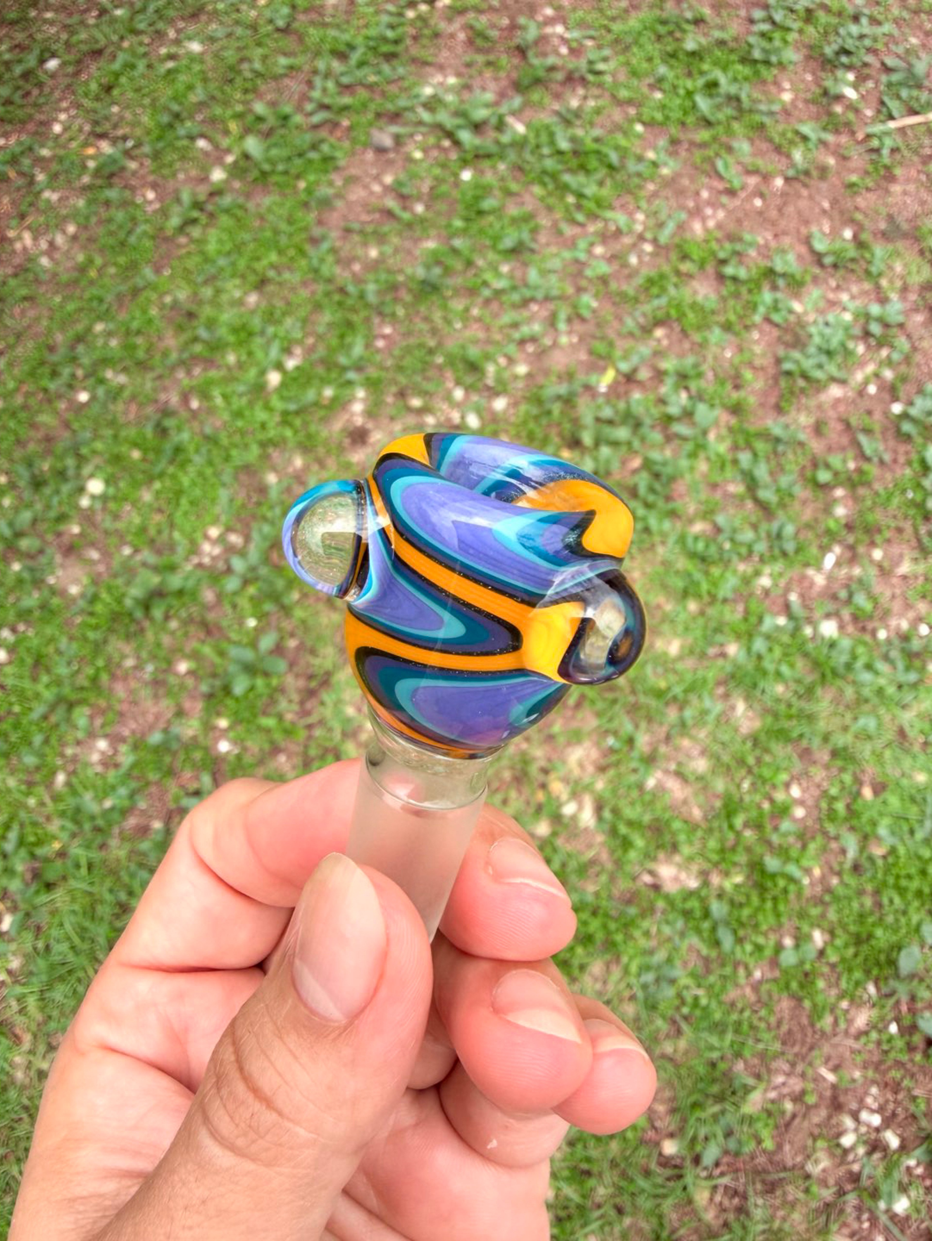 Preview pic of Glass Distractions 14mm slide
