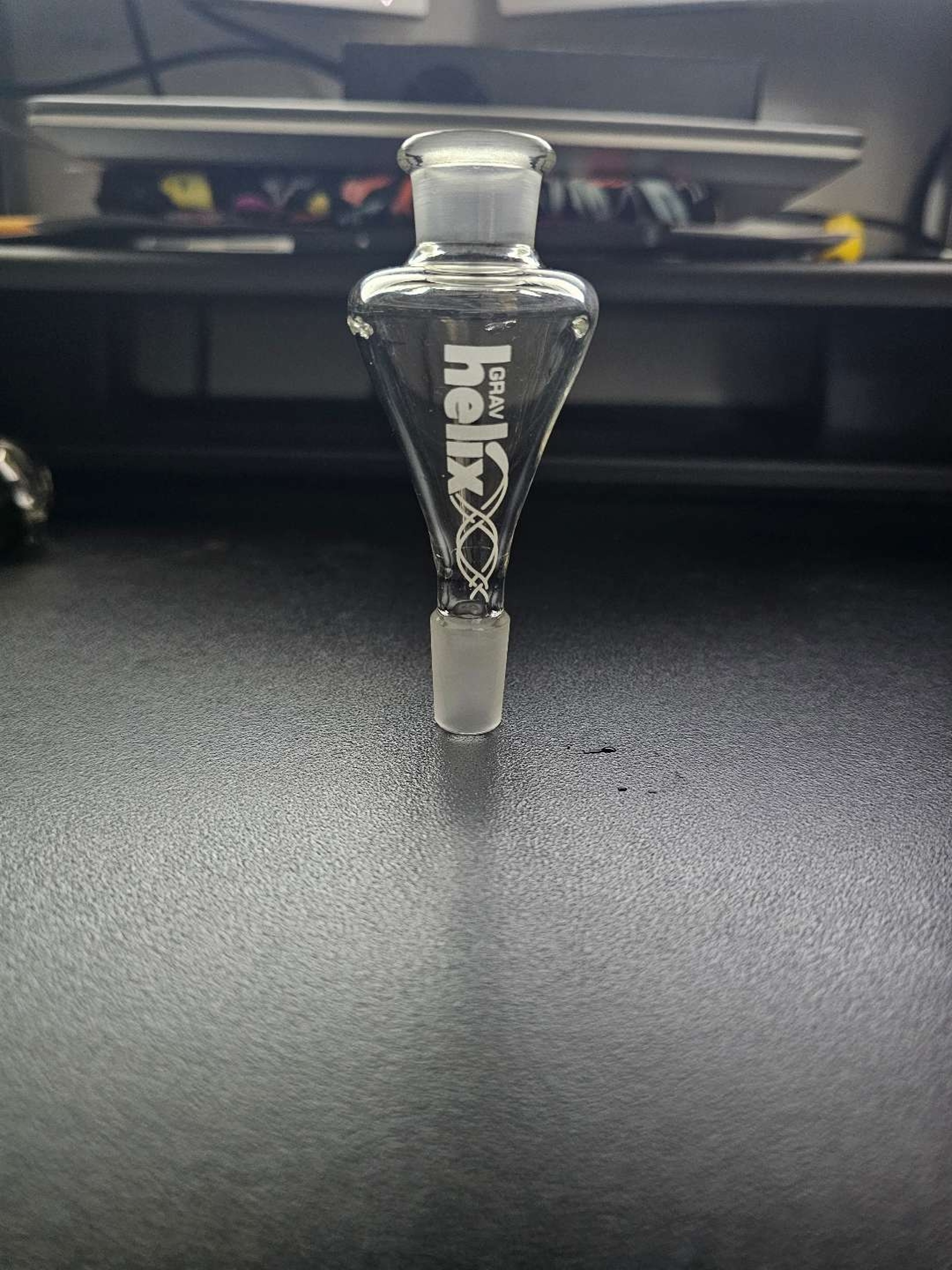 Preview pic of Grav Labs Helix premix chamber 14mm