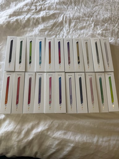 Preview pic of Every Single Original Hot Knife Ever Made Never Used