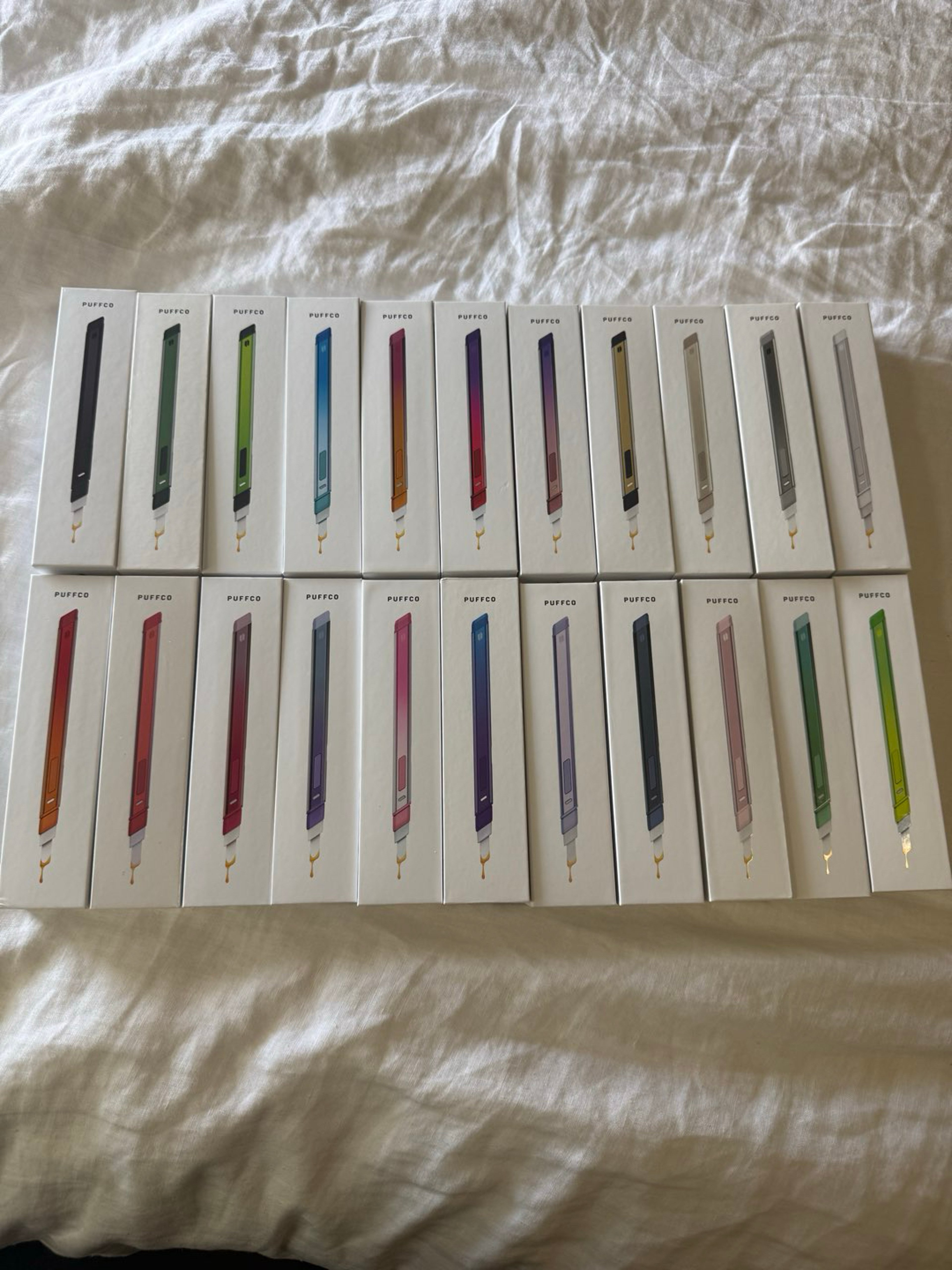 Preview pic of Every Single Original Hot Knife Ever Made Never Used
