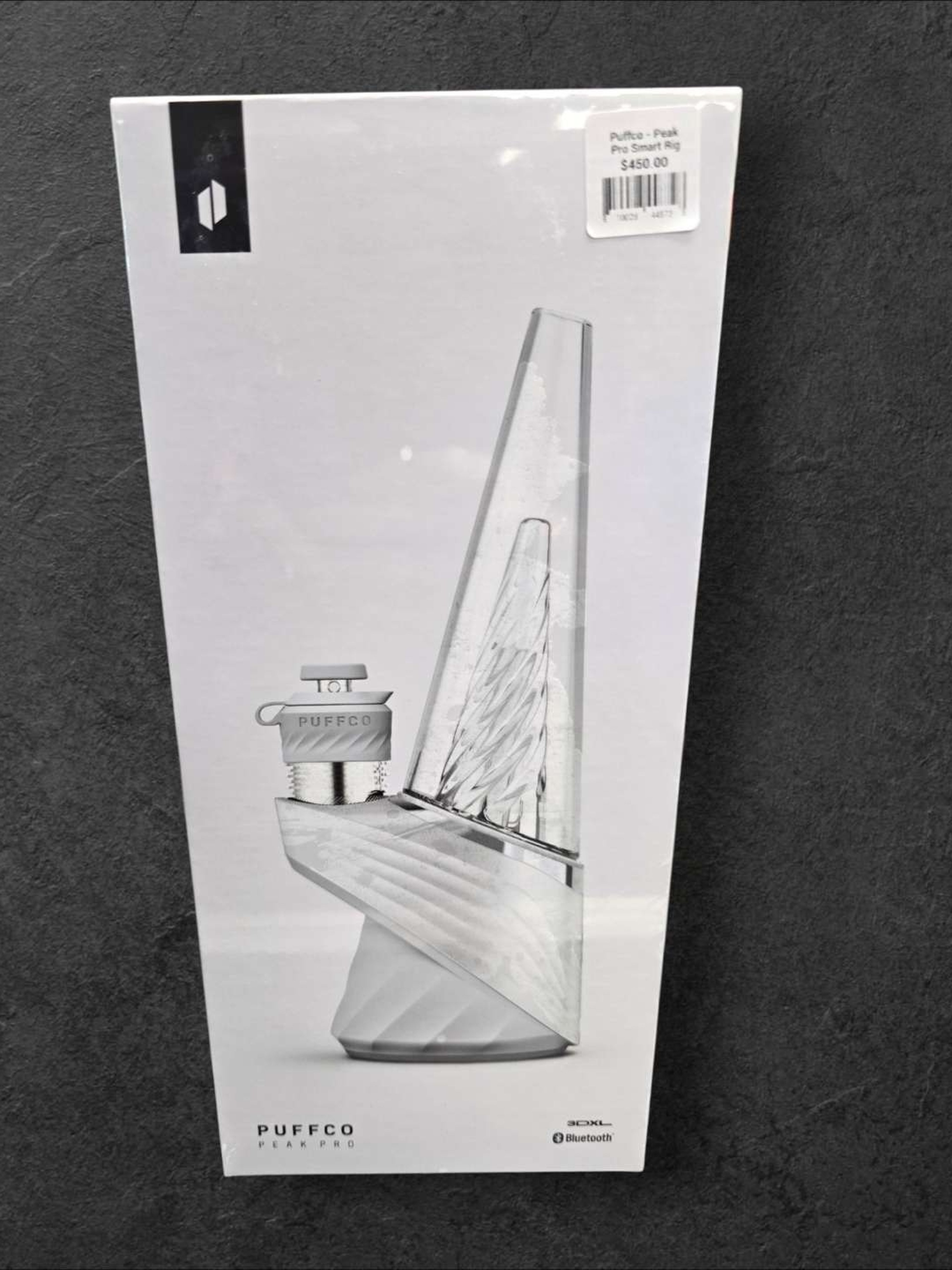 Preview pic of Puffco - Peak Pro V2 Pearl