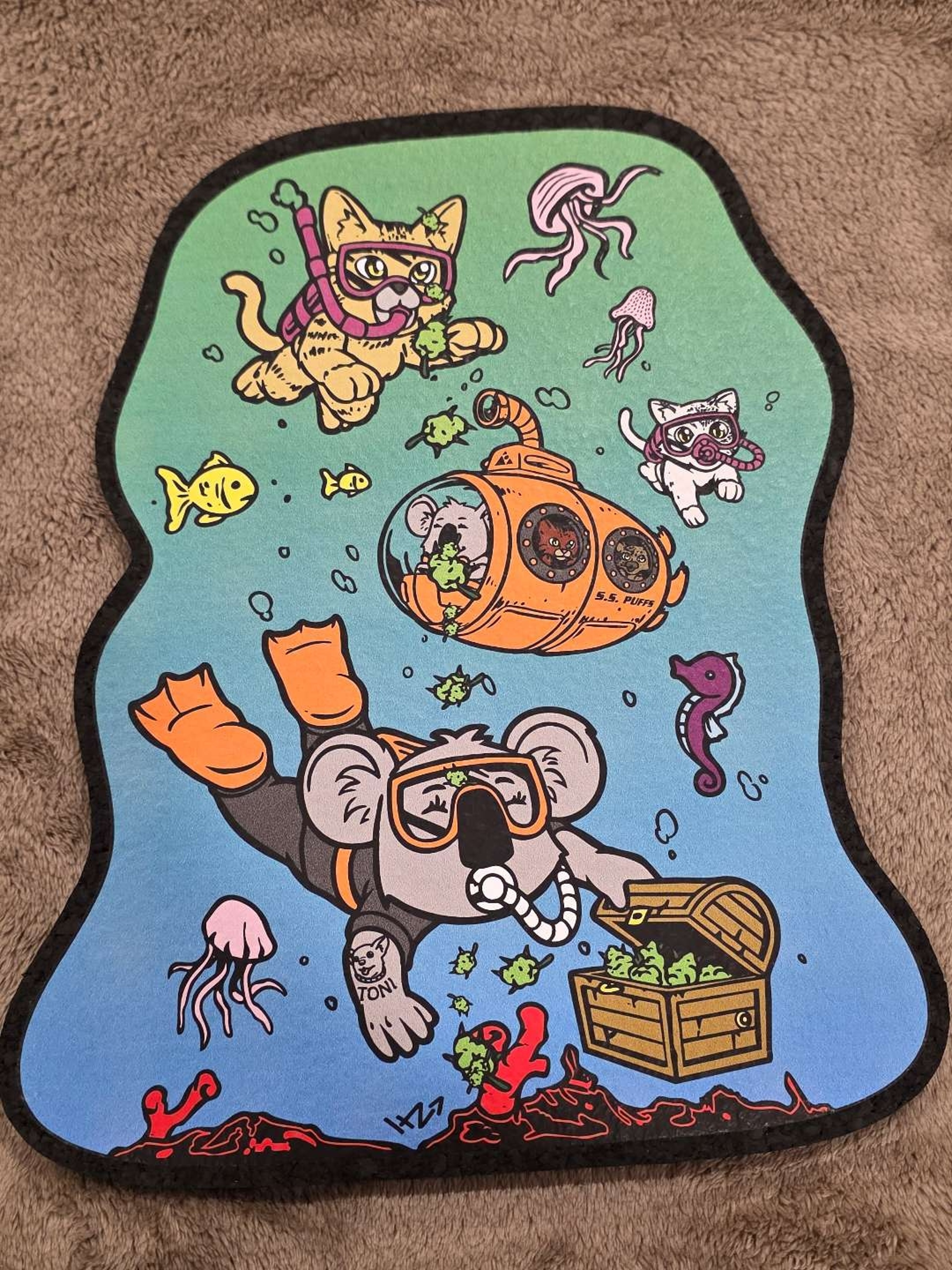 Preview pic of Milkyway x Koala Puffs "Catlantis" Moodmat