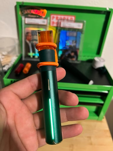 Preview pic of Puffco Pivot