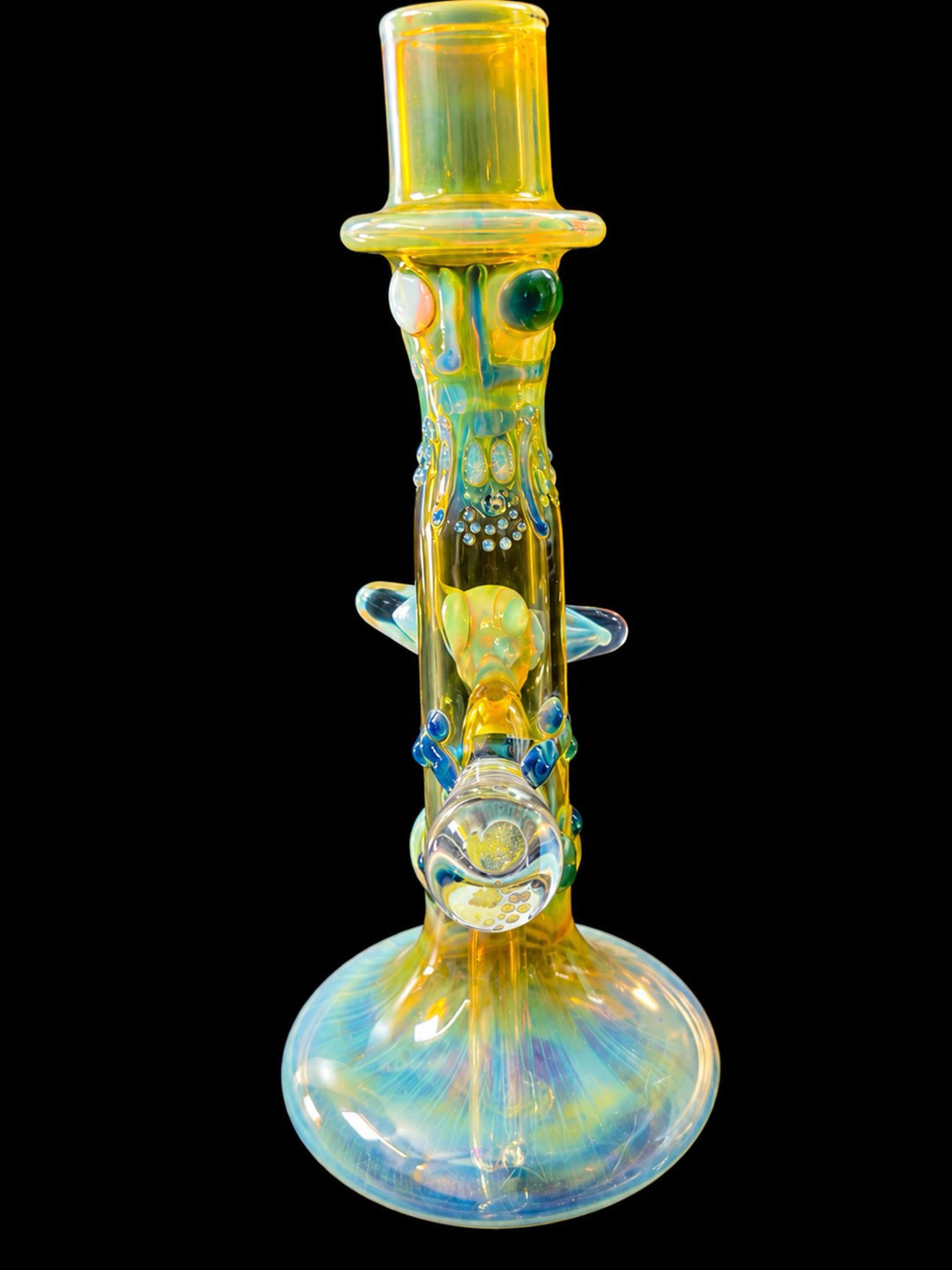 Preview pic of Bob Snodgrass Travis Wigger Top hat Skull bong pipe 420 12 inches tall