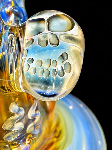 Preview pic of Travis wigger Snodgrass Skull Chong 420 bong pipe