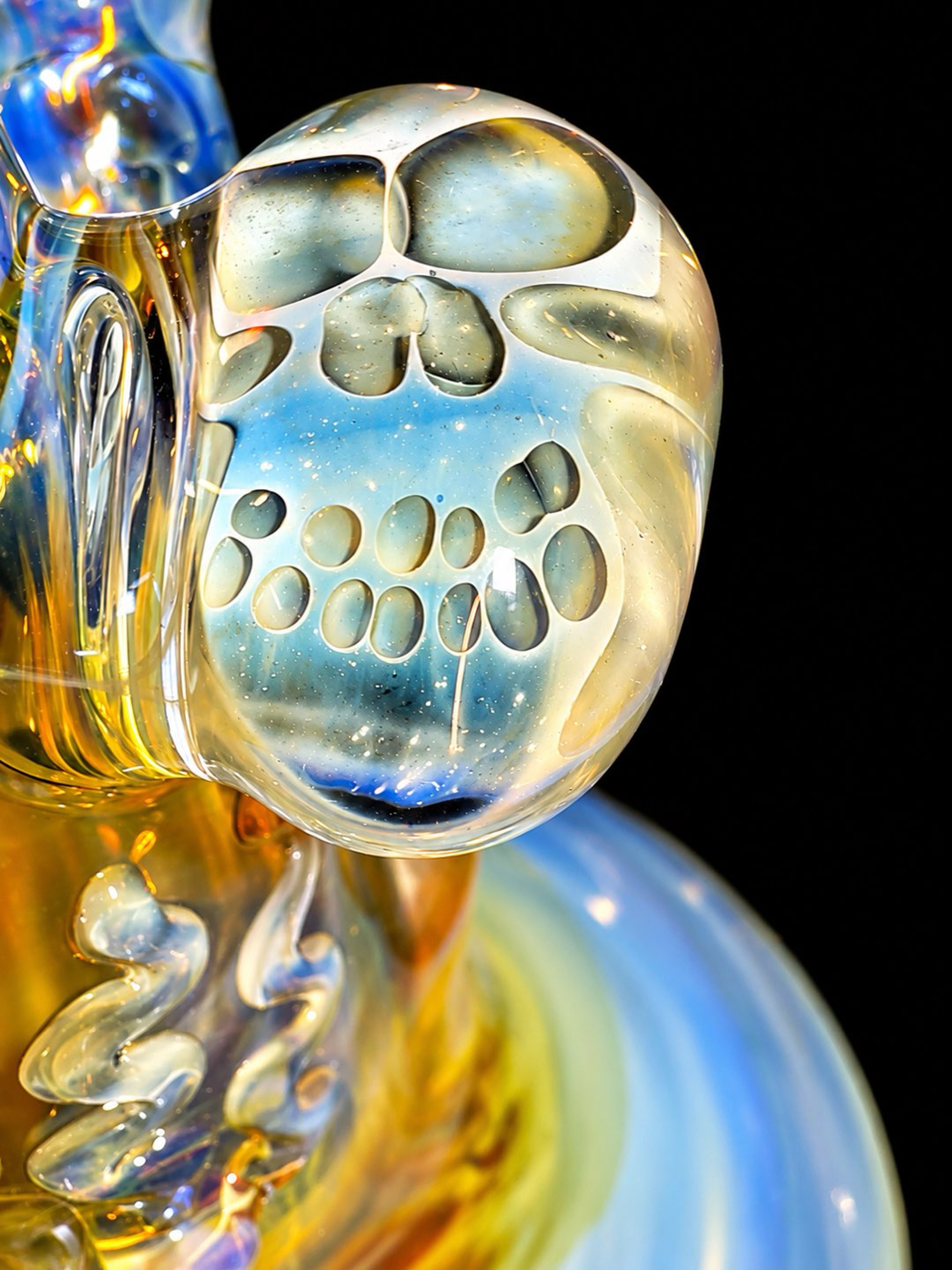 Travis wigger Snodgrass Skull Chong 420 bong pipe image 0