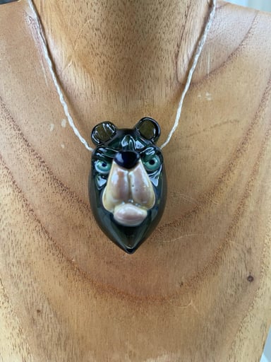 Preview pic of Coyle Bear Head Pendant 2
