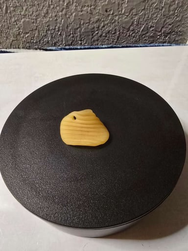 Preview pic of Alec Blows Glass Potato Chip Pendant